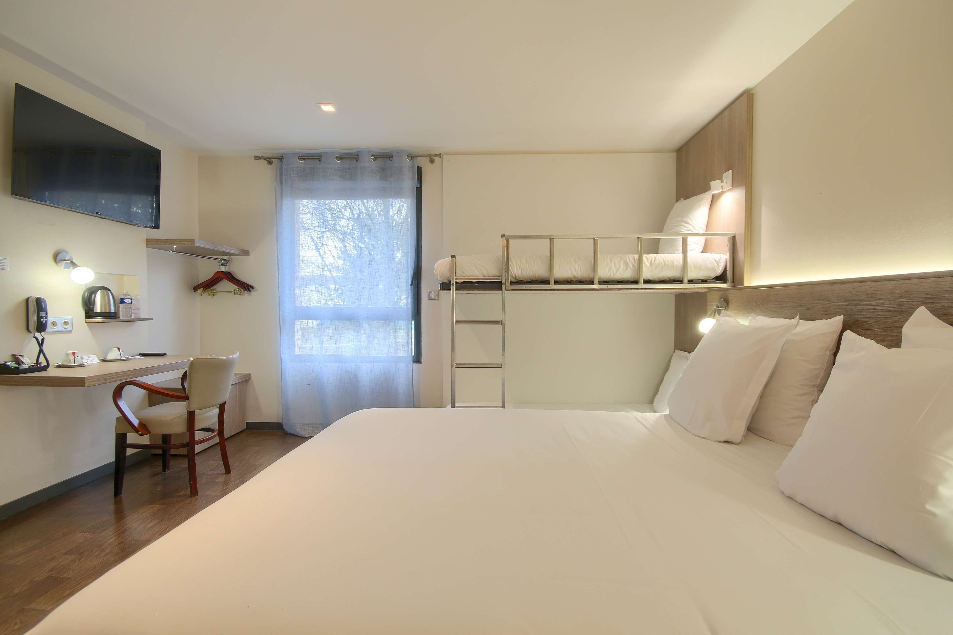 Sure Hôtel Reims Nord Sure Hôtel Reims Nord