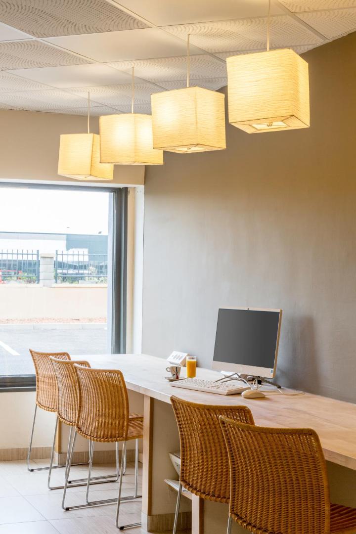 Sure Hôtel Reims Nord Sure Hôtel Reims Nord