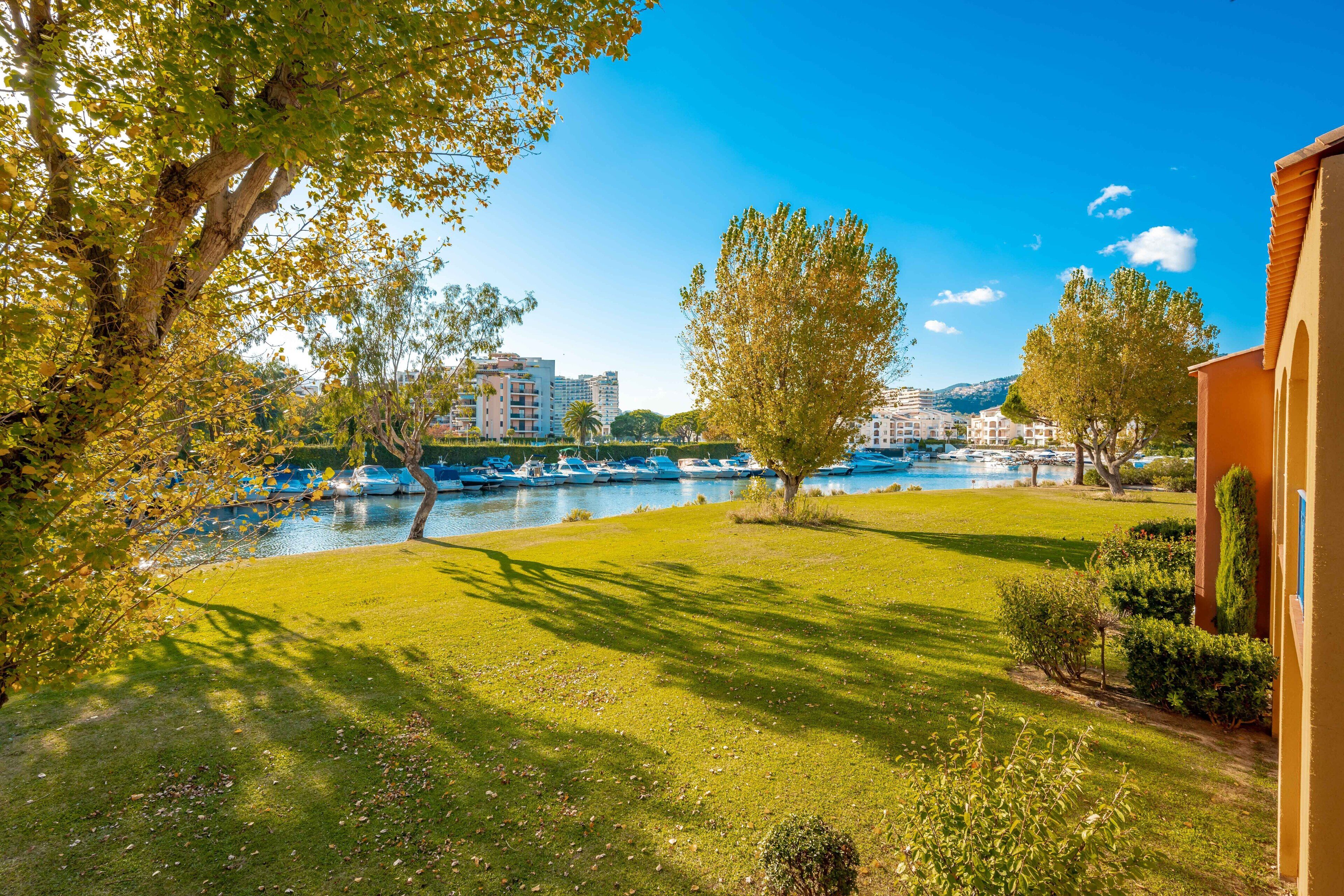 Pierre & Vacances Résidence Les Rives de Cannes Mandelieu Pierre & Vacances Résidence Les Rives de Cannes Mandelieu