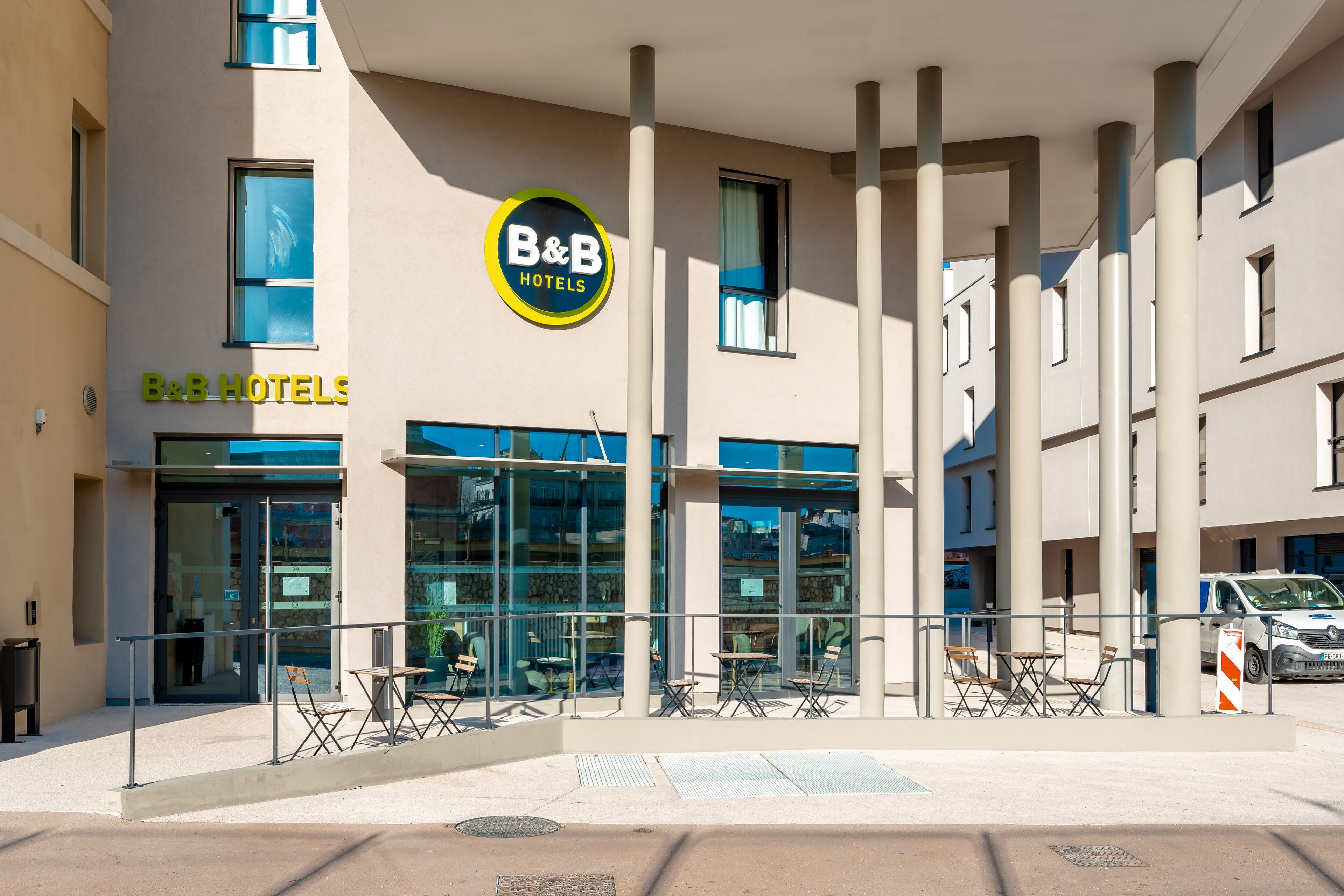 B&B HOTEL Toulon Centre Gare B&B HOTEL Toulon Centre Gare