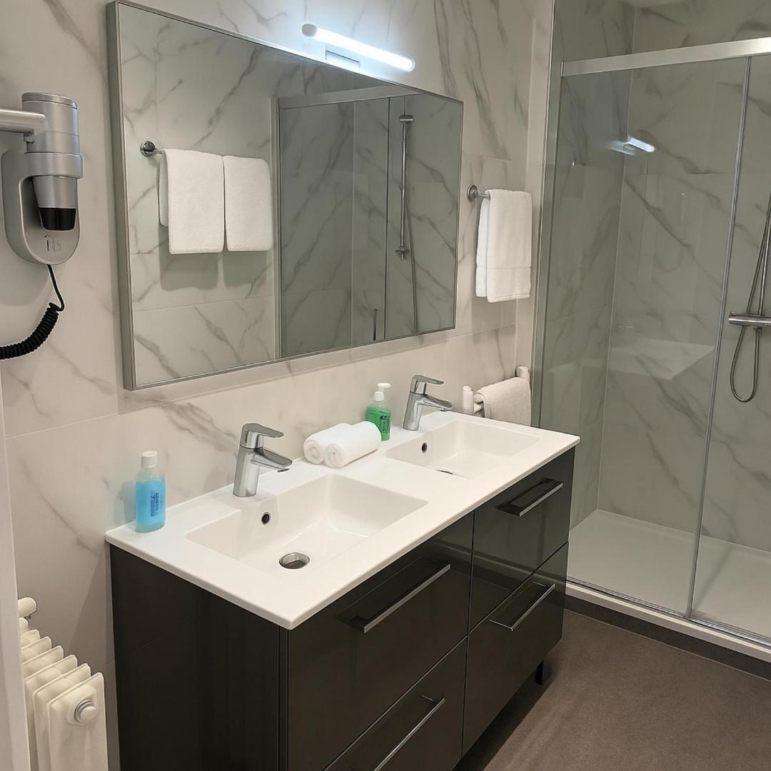 Thoiry Etoile Lodge Sure Hotel Collection by Best Western