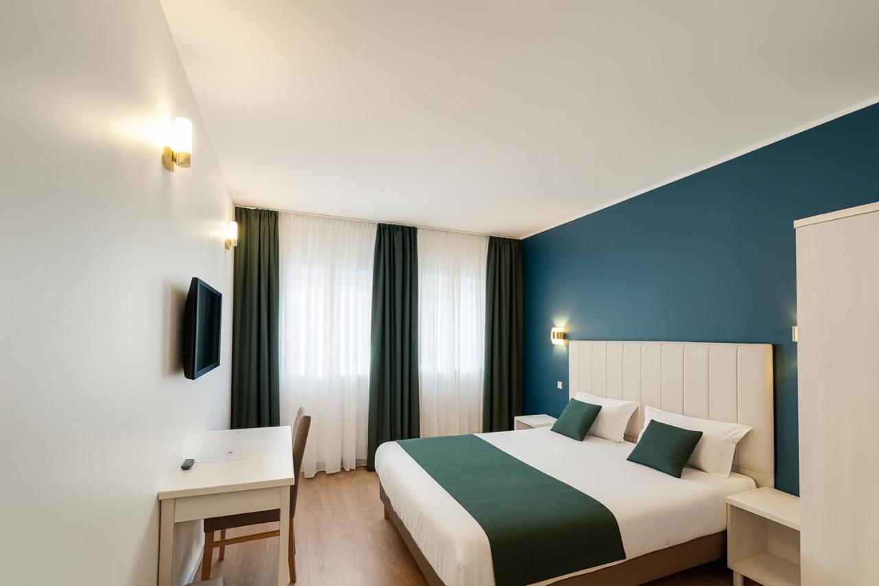 Thoiry Etoile Lodge Sure Hotel Collection by Best Western