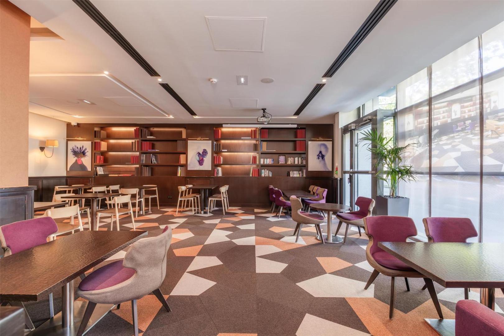 DoubleTree by Hilton Paris Boulogne