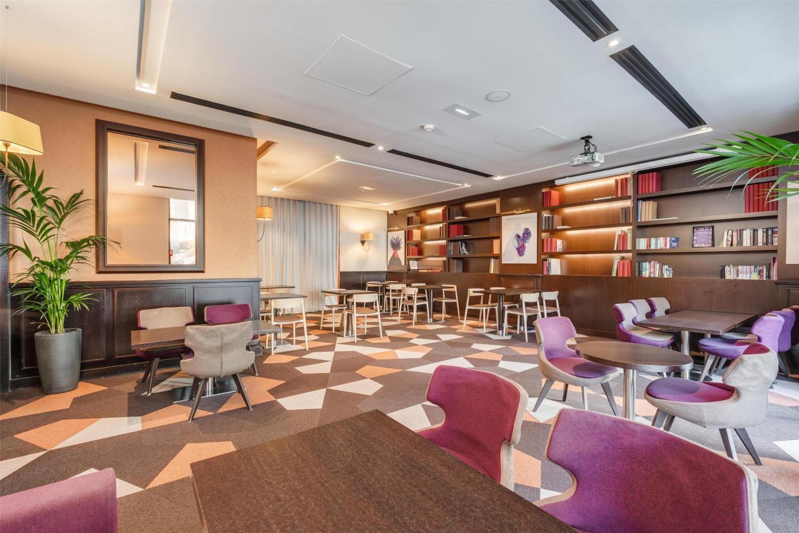 DoubleTree by Hilton Paris Boulogne