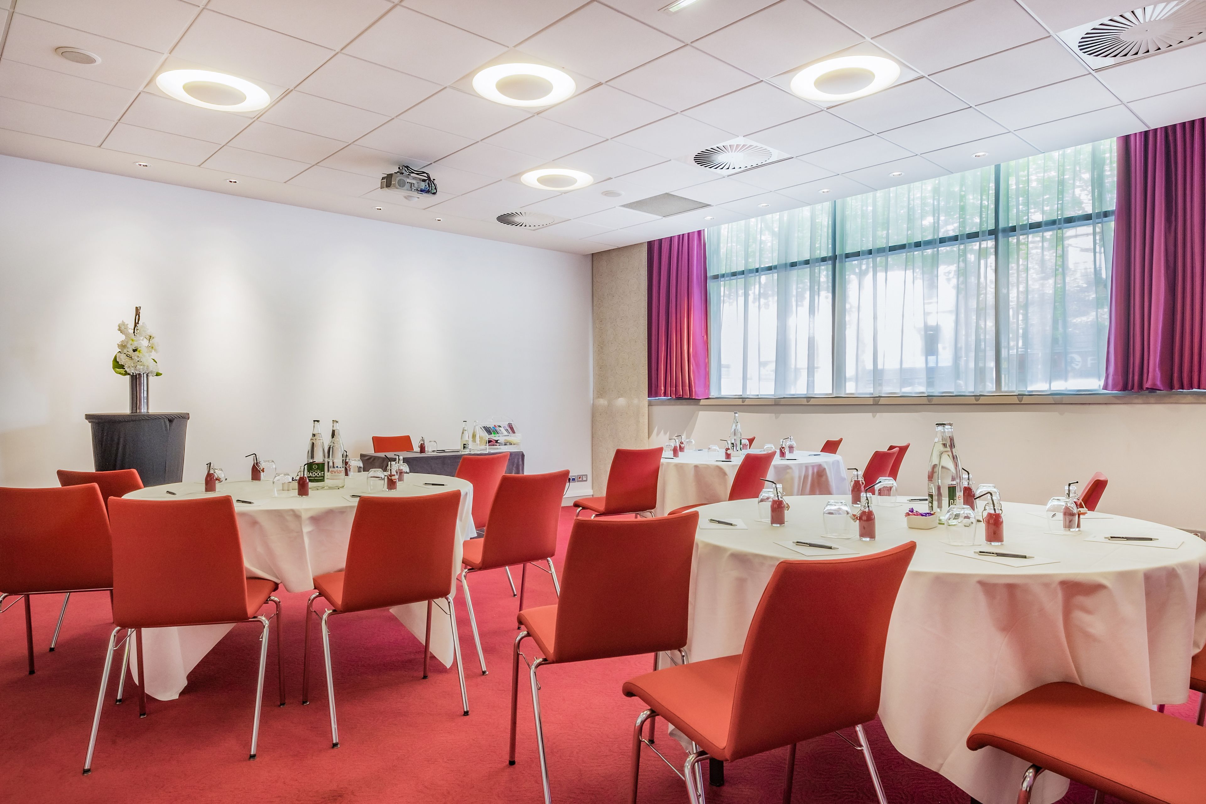 DoubleTree by Hilton Paris Boulogne