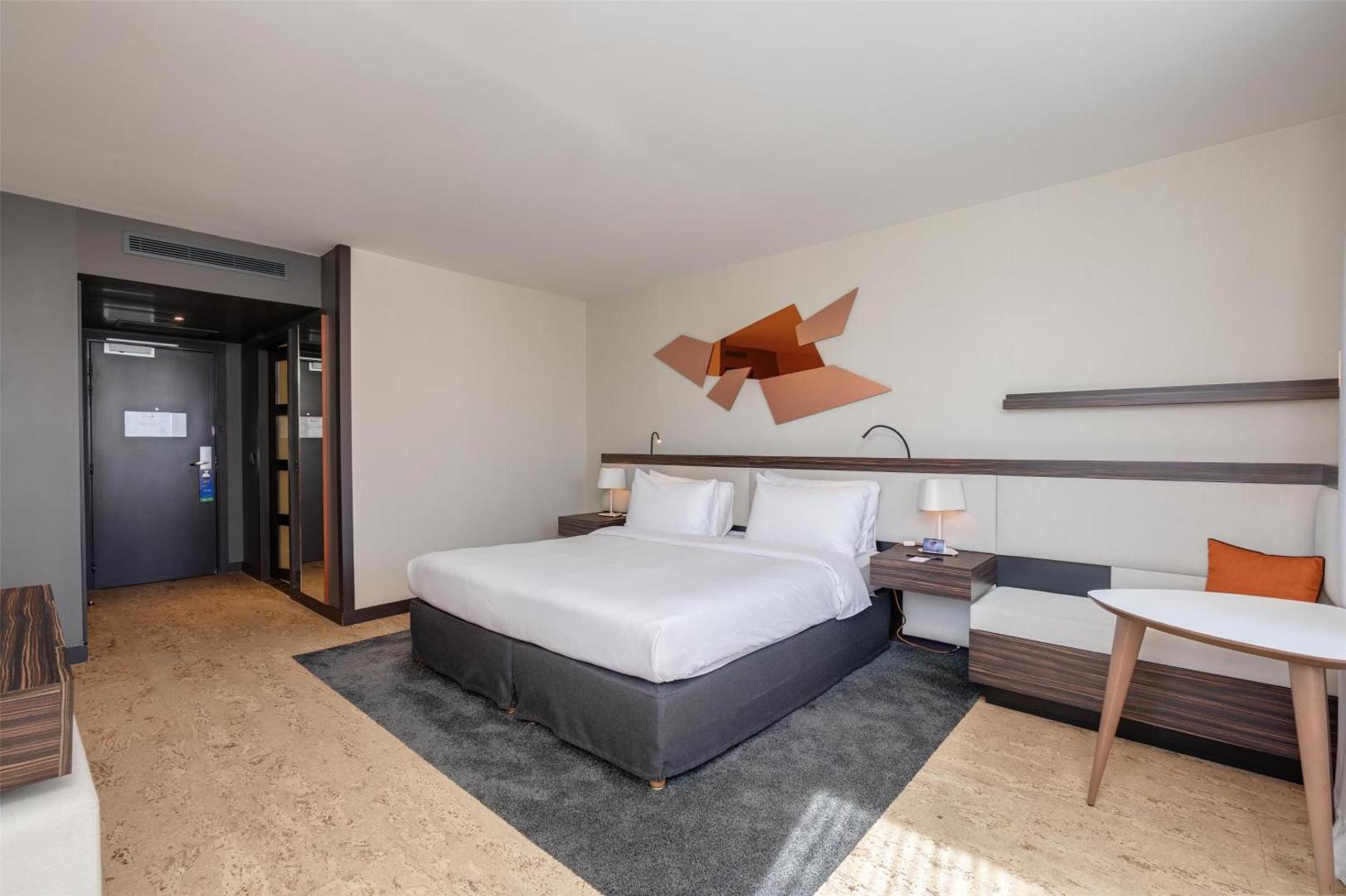 DoubleTree by Hilton Paris Boulogne