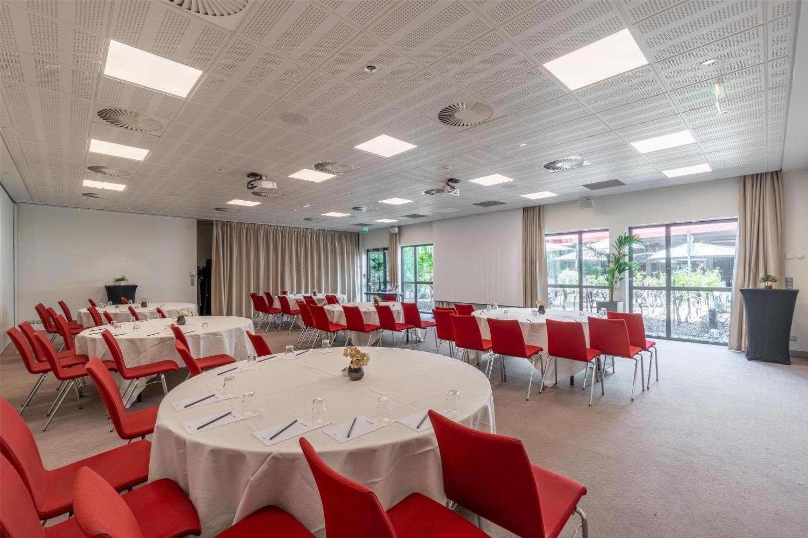 DoubleTree by Hilton Paris Boulogne