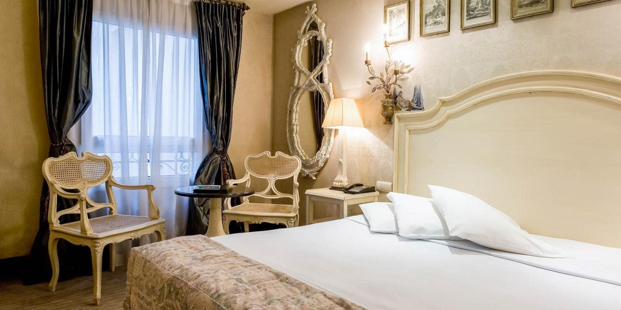 Hôtel Chateaubriand Hôtel Chateaubriand