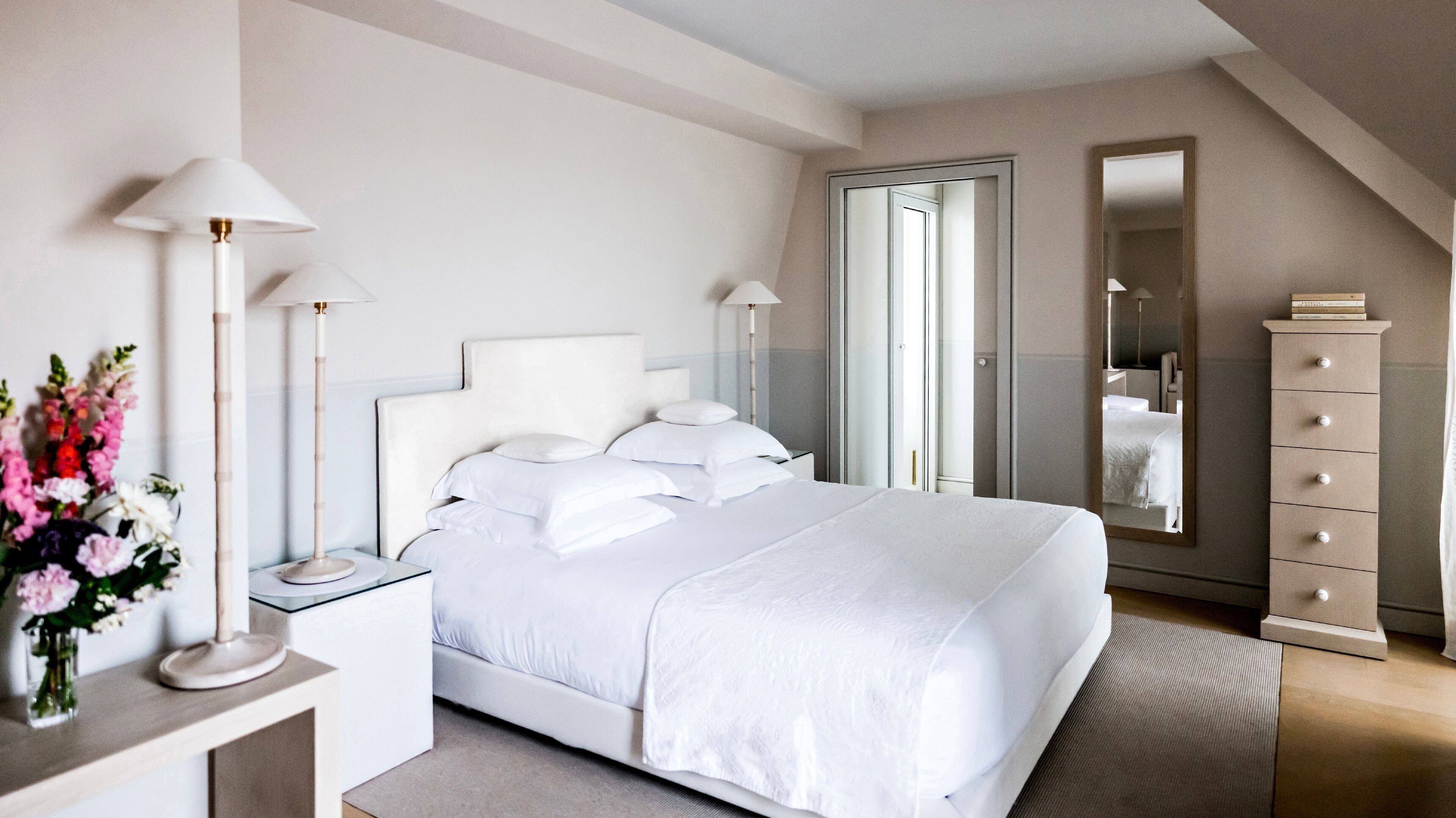 Monsieur George Hotel & Spa Monsieur George Hotel & Spa
