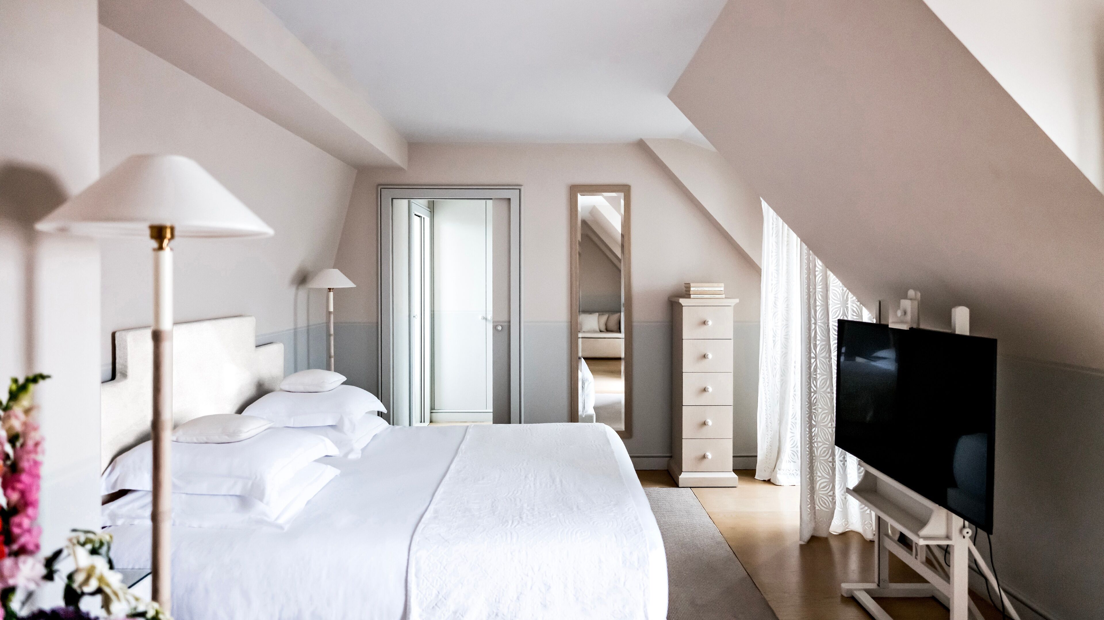 Monsieur George Hotel & Spa Monsieur George Hotel & Spa