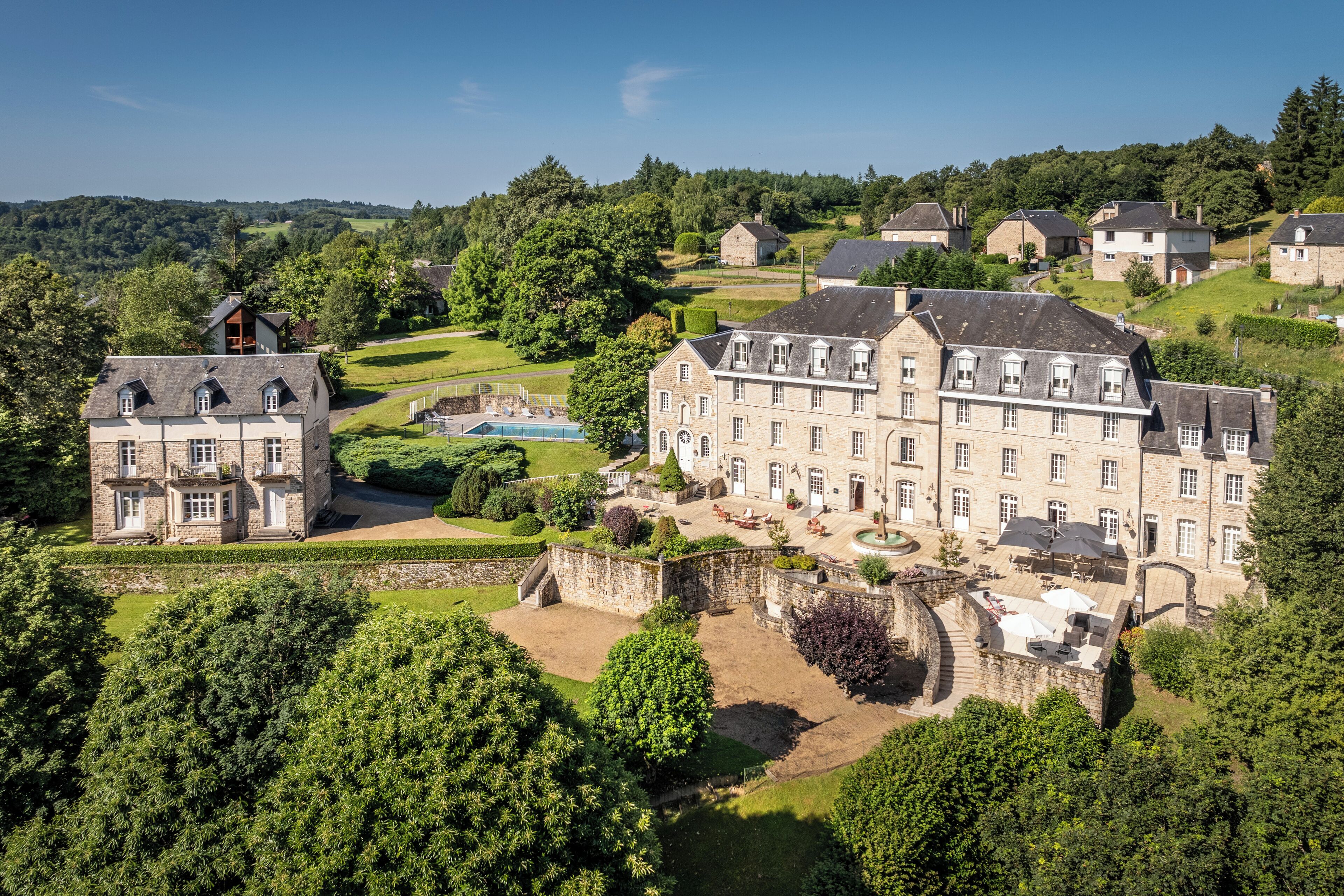 Mercure Correze La Seniorie Mercure Correze La Seniorie