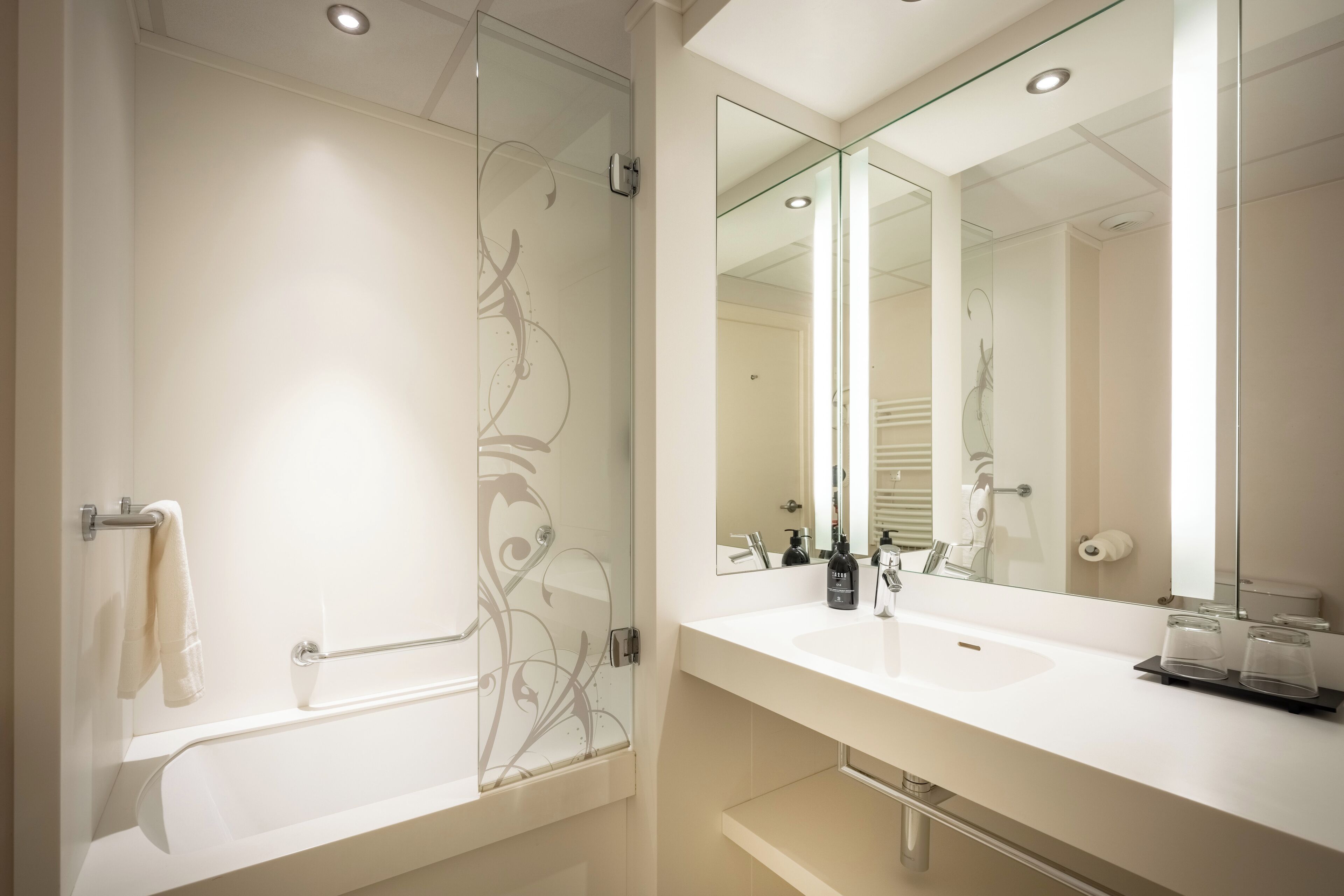 Mercure Correze La Seniorie Mercure Correze La Seniorie