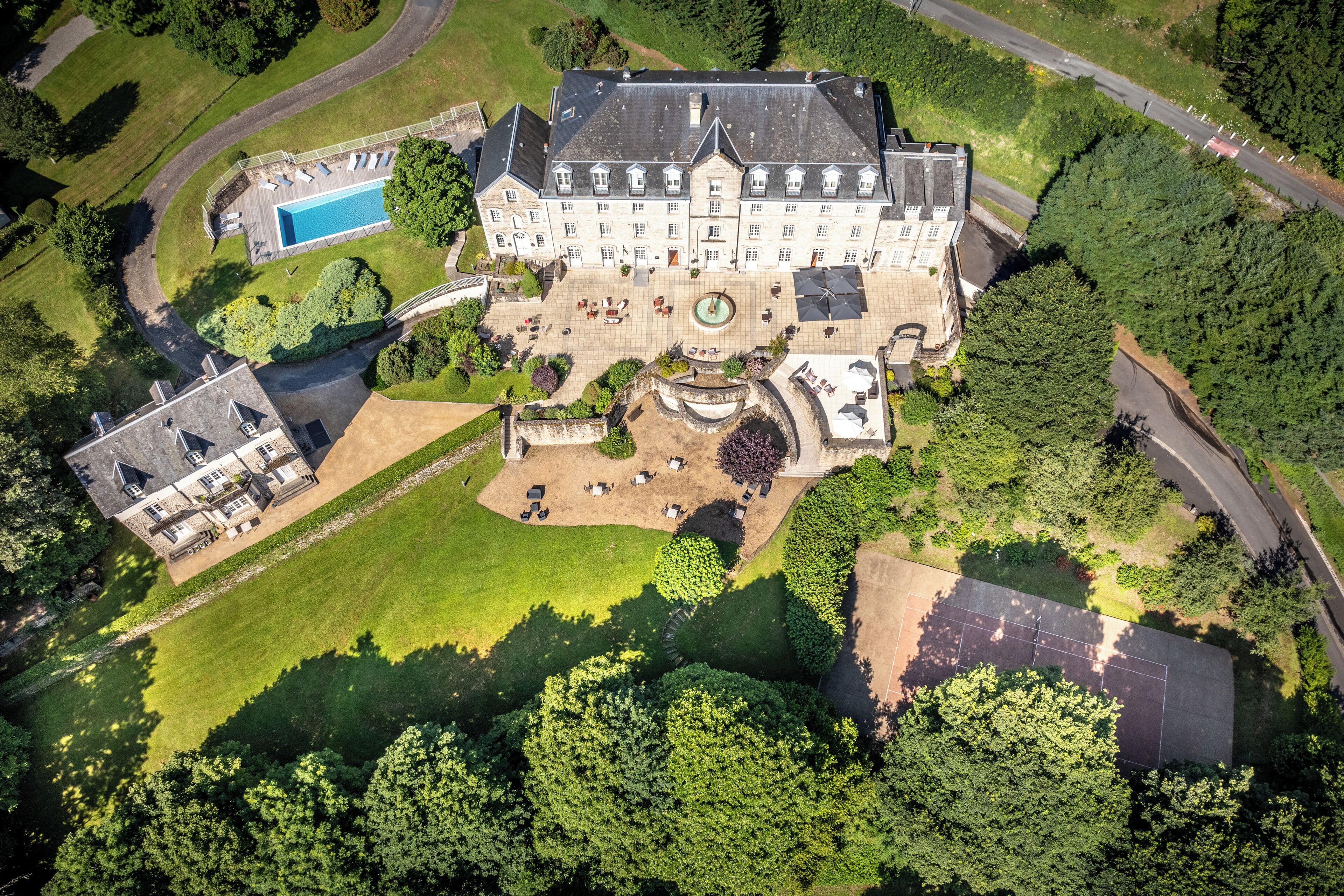 Mercure Correze La Seniorie Mercure Correze La Seniorie