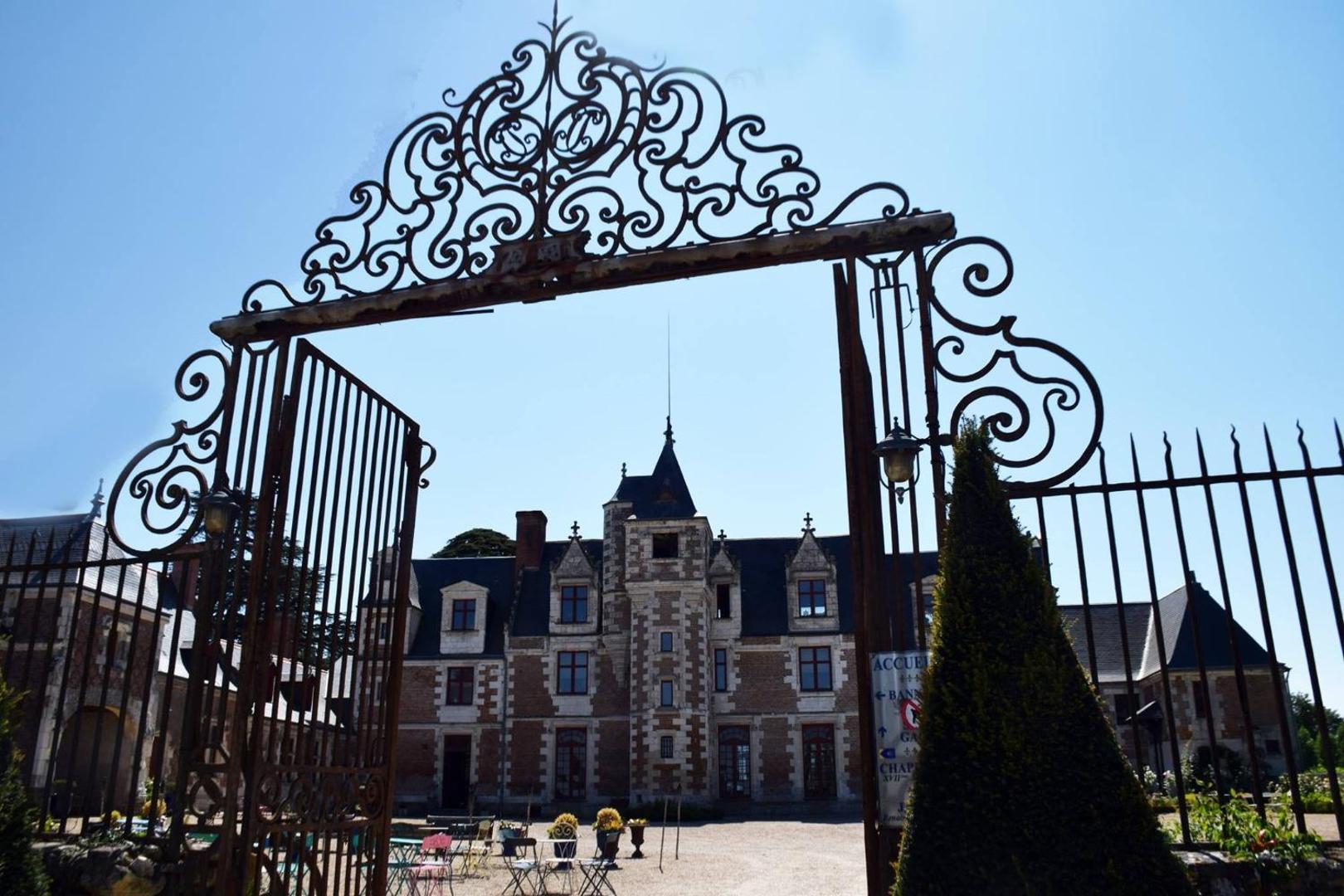 Chateau de Jallanges Chateau de Jallanges
