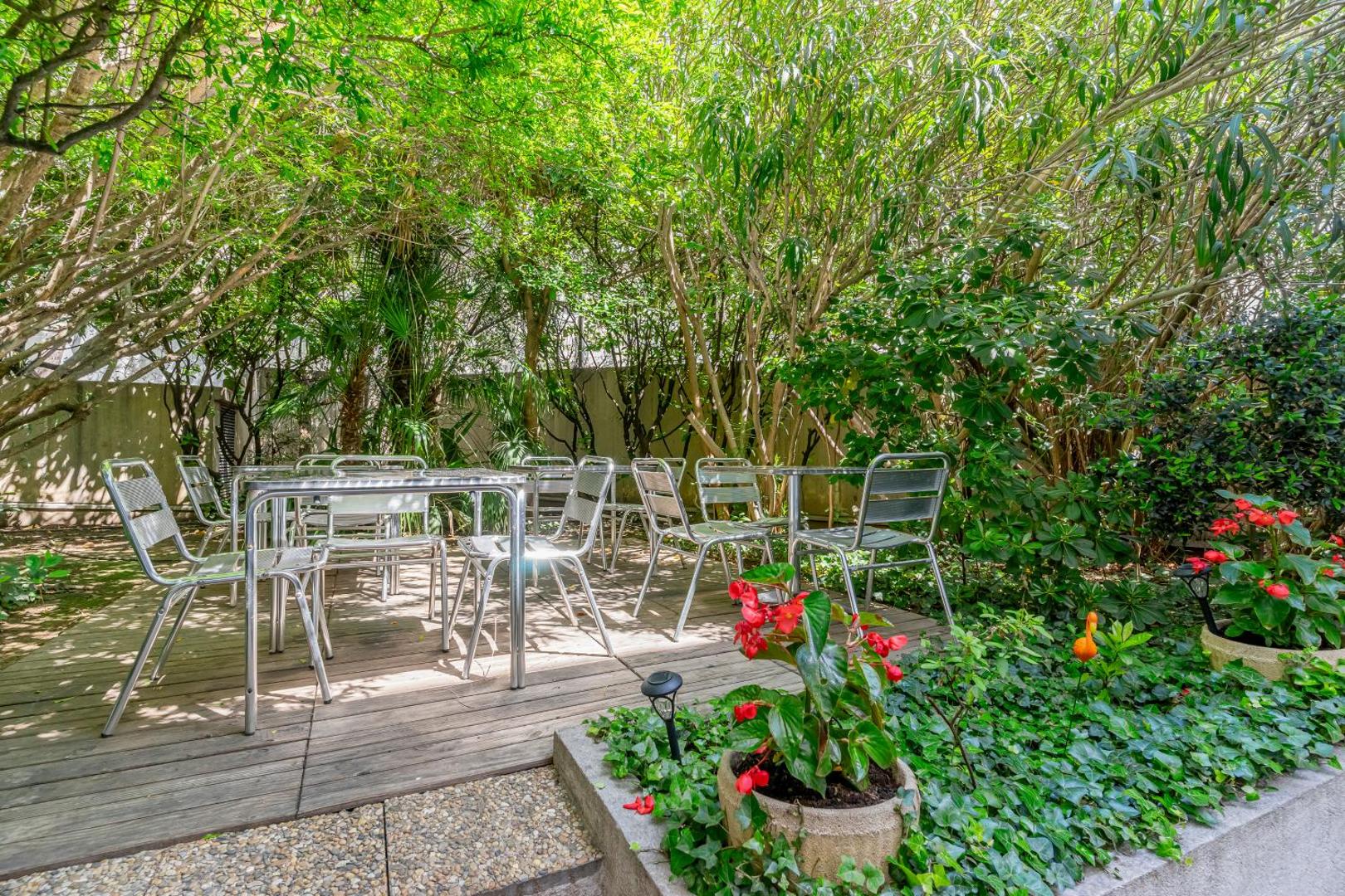 B&B HOTEL Marseille Parc Chanot B&B HOTEL Marseille Parc Chanot