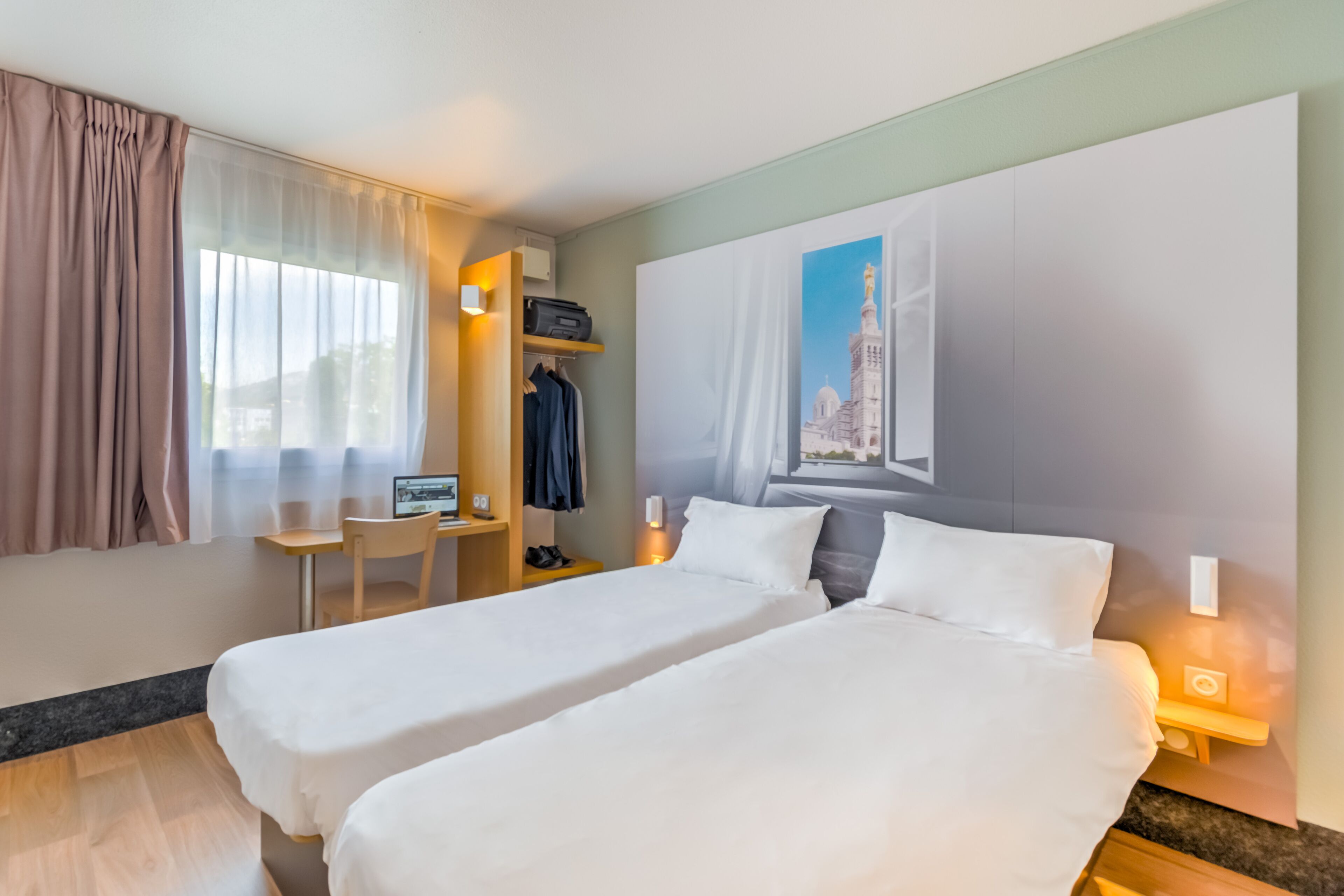 B&B Hôtel Marseille La Valentine B&B Hôtel Marseille La Valentine
