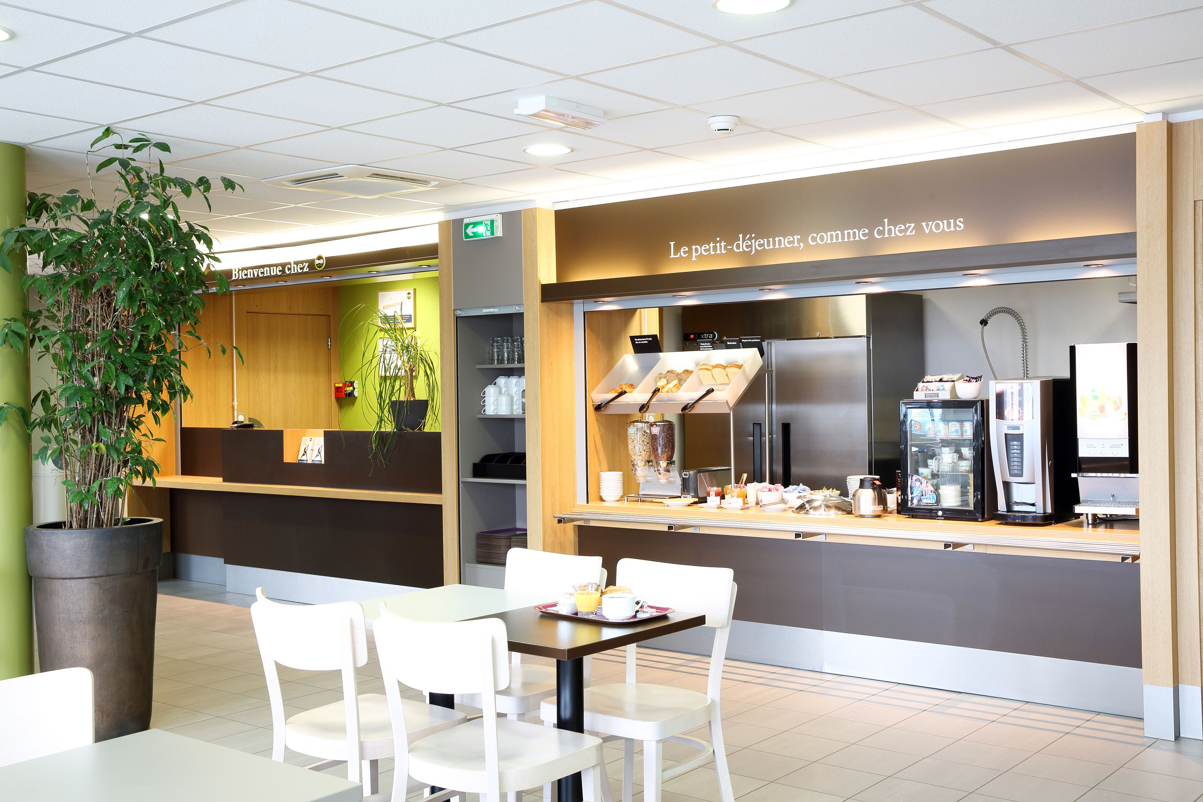 B&B HOTEL Perpignan Sud Marché International B&B HOTEL Perpignan Sud Marché International