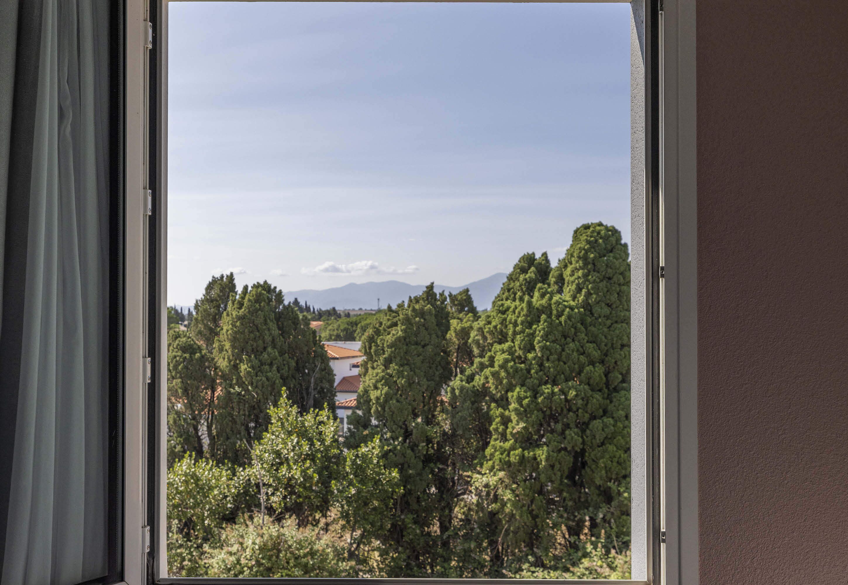 B&B HOTEL Perpignan Sud Marché International B&B HOTEL Perpignan Sud Marché International