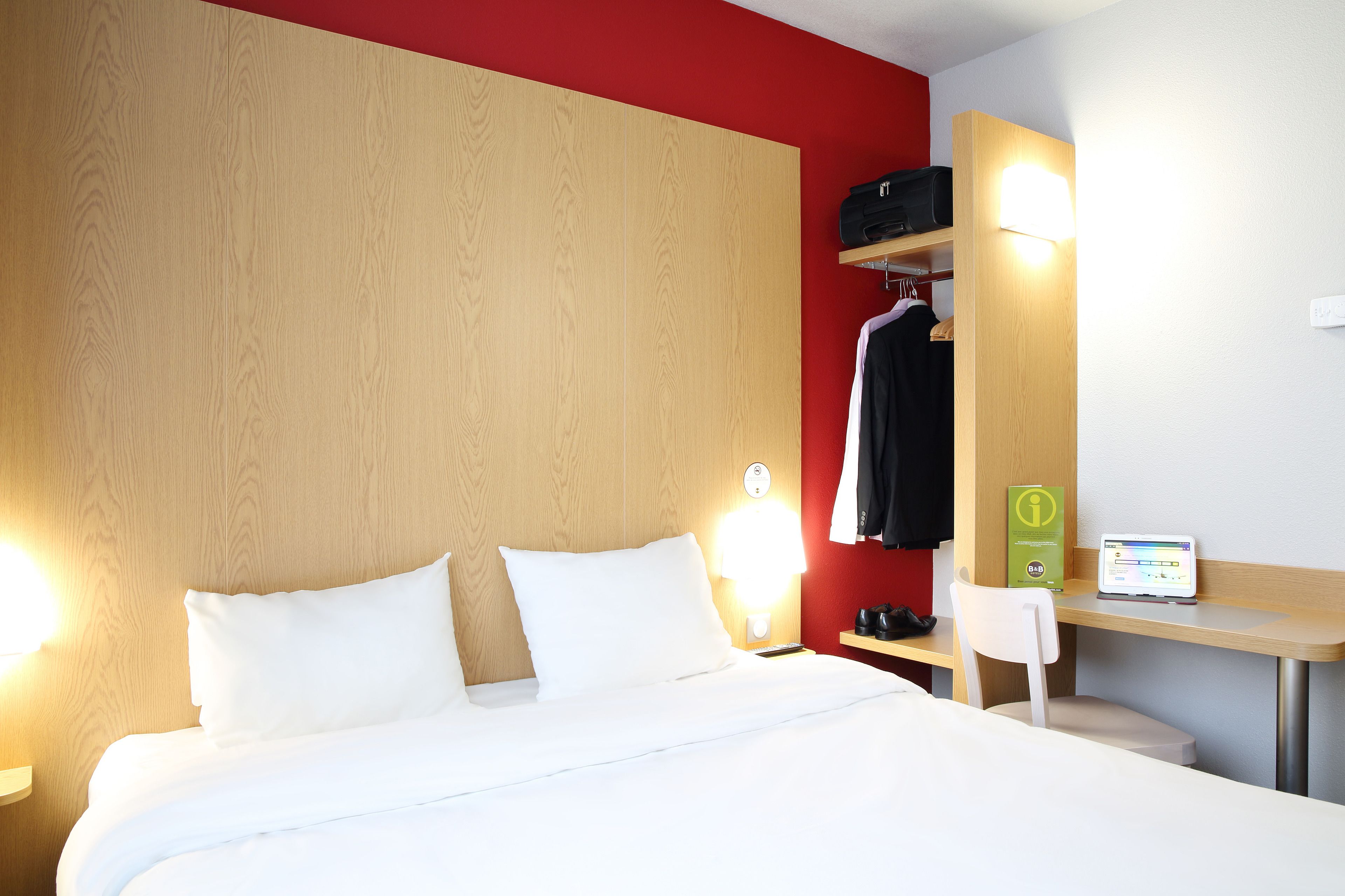 B&B HOTEL Perpignan Sud Marché International B&B HOTEL Perpignan Sud Marché International