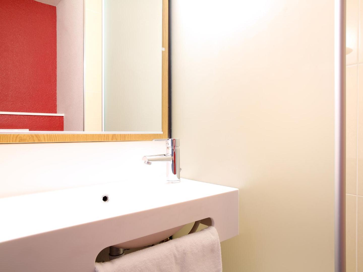 B&B HOTEL Perpignan Sud Marché International B&B HOTEL Perpignan Sud Marché International