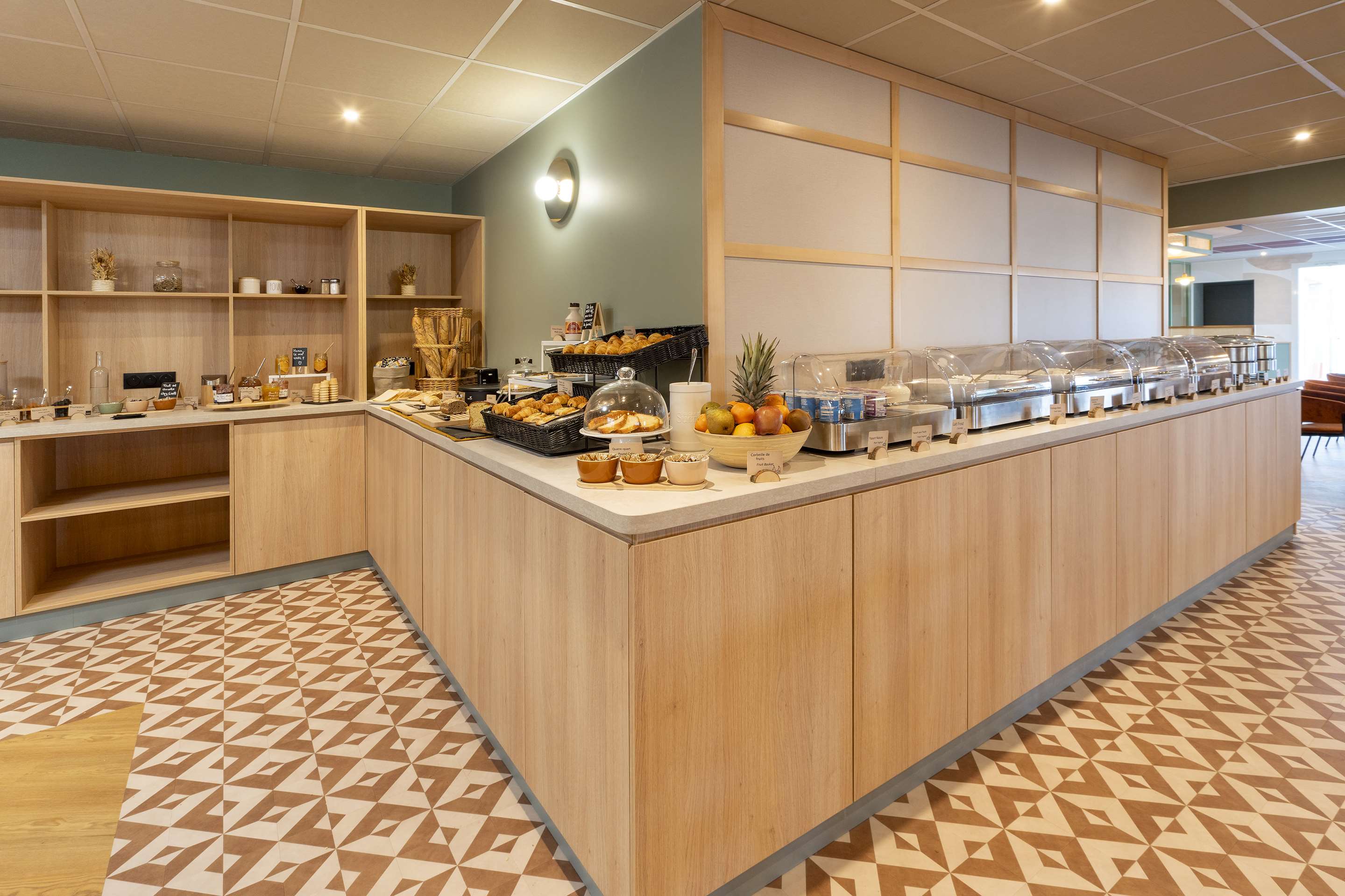 Sure Hotel by Best Western Caen Memorial Sure Hotel by Best Western Caen Memorial