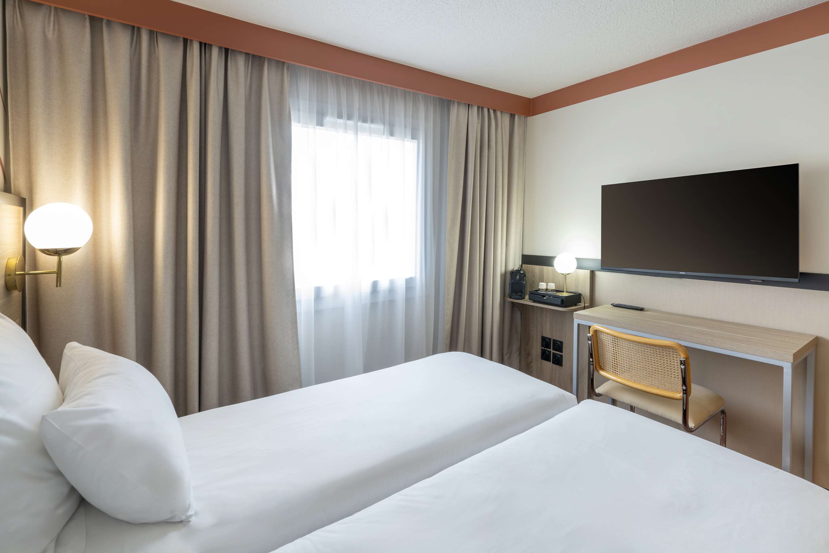 Sure Hotel by Best Western Caen Memorial Sure Hotel by Best Western Caen Memorial