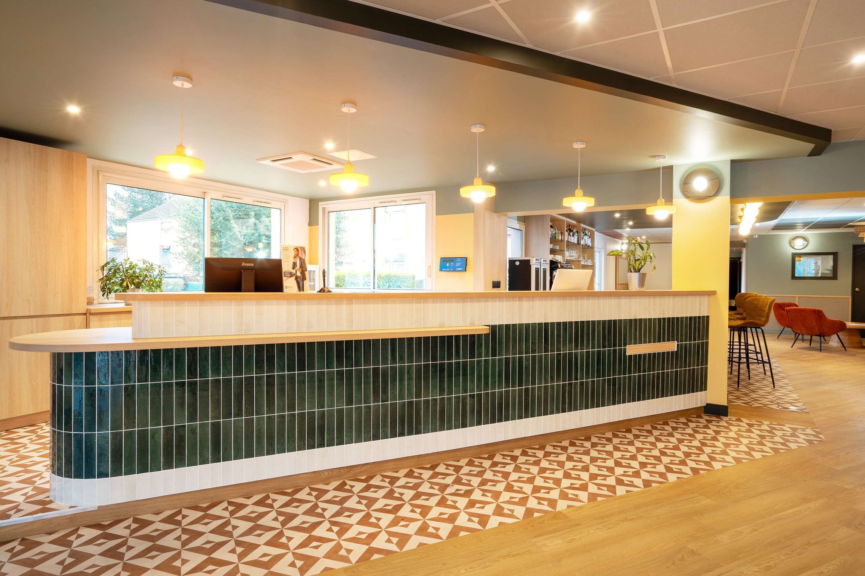 Sure Hotel by Best Western Caen Memorial Sure Hotel by Best Western Caen Memorial