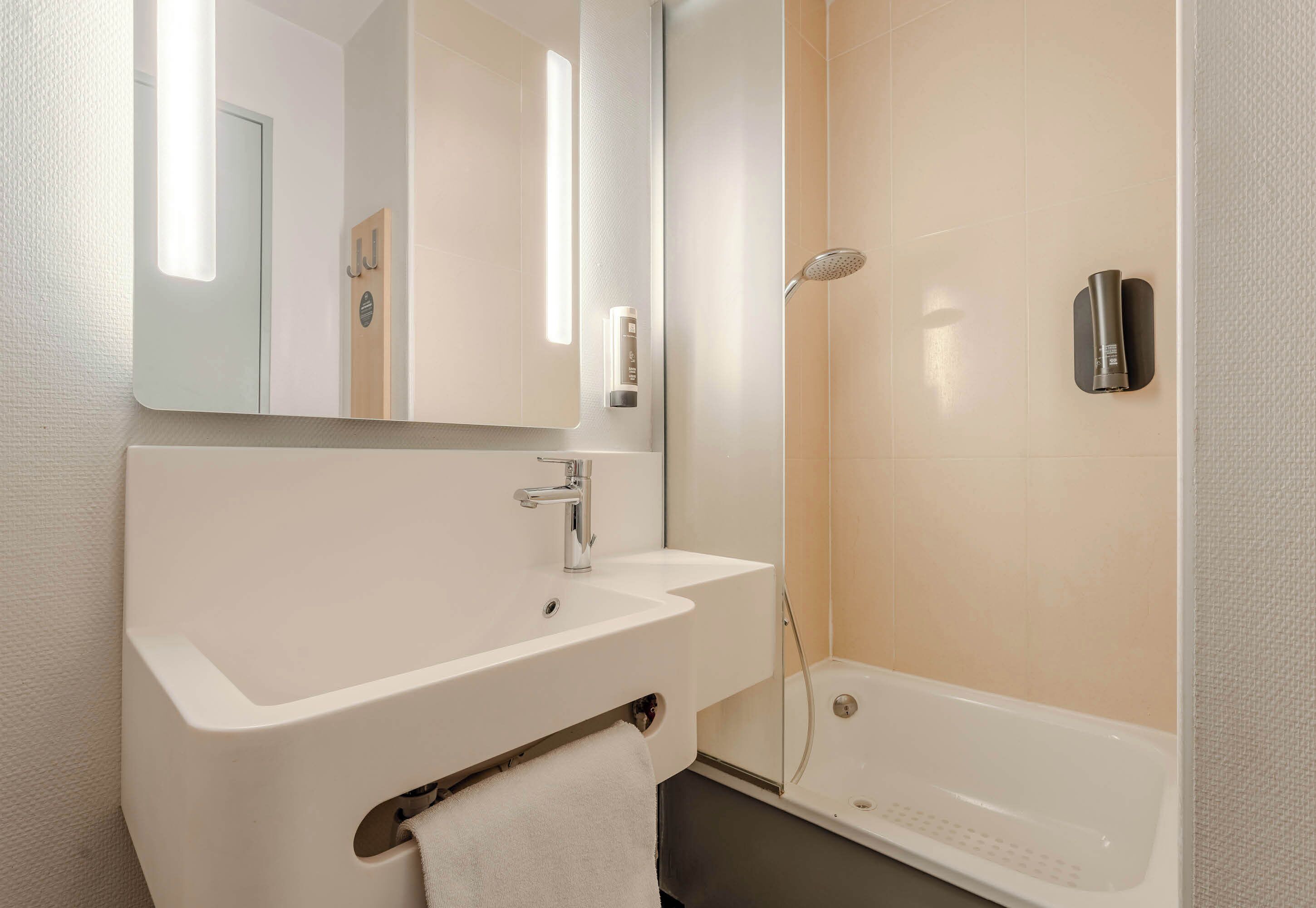 B&B Hôtel Lens Noyelles Godault B&B Hôtel Lens Noyelles Godault