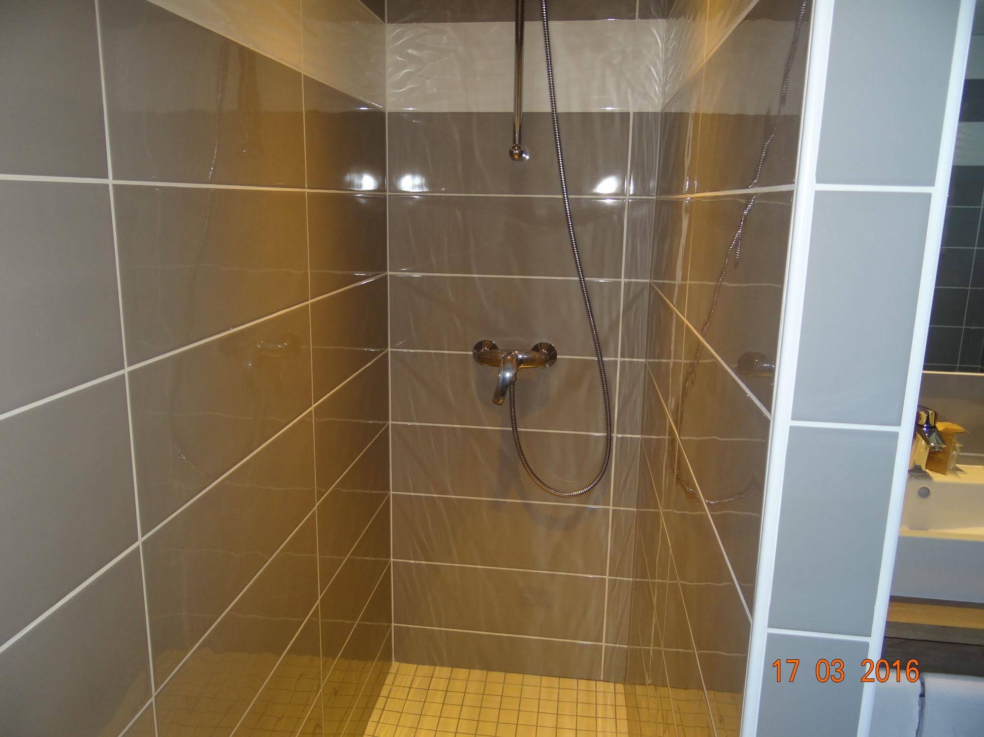 Hotel du Commerce Hotel du Commerce