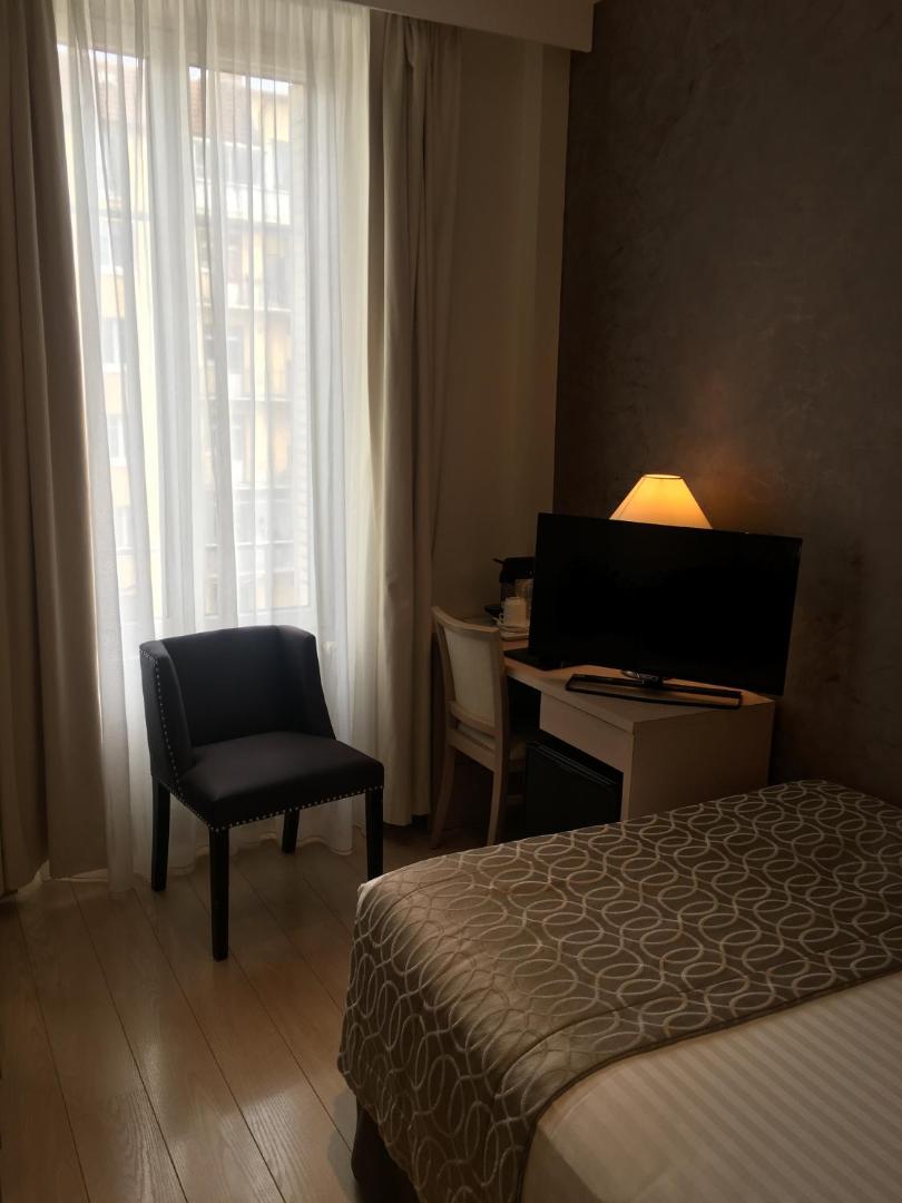 Best Western Plus Hotel Carlton