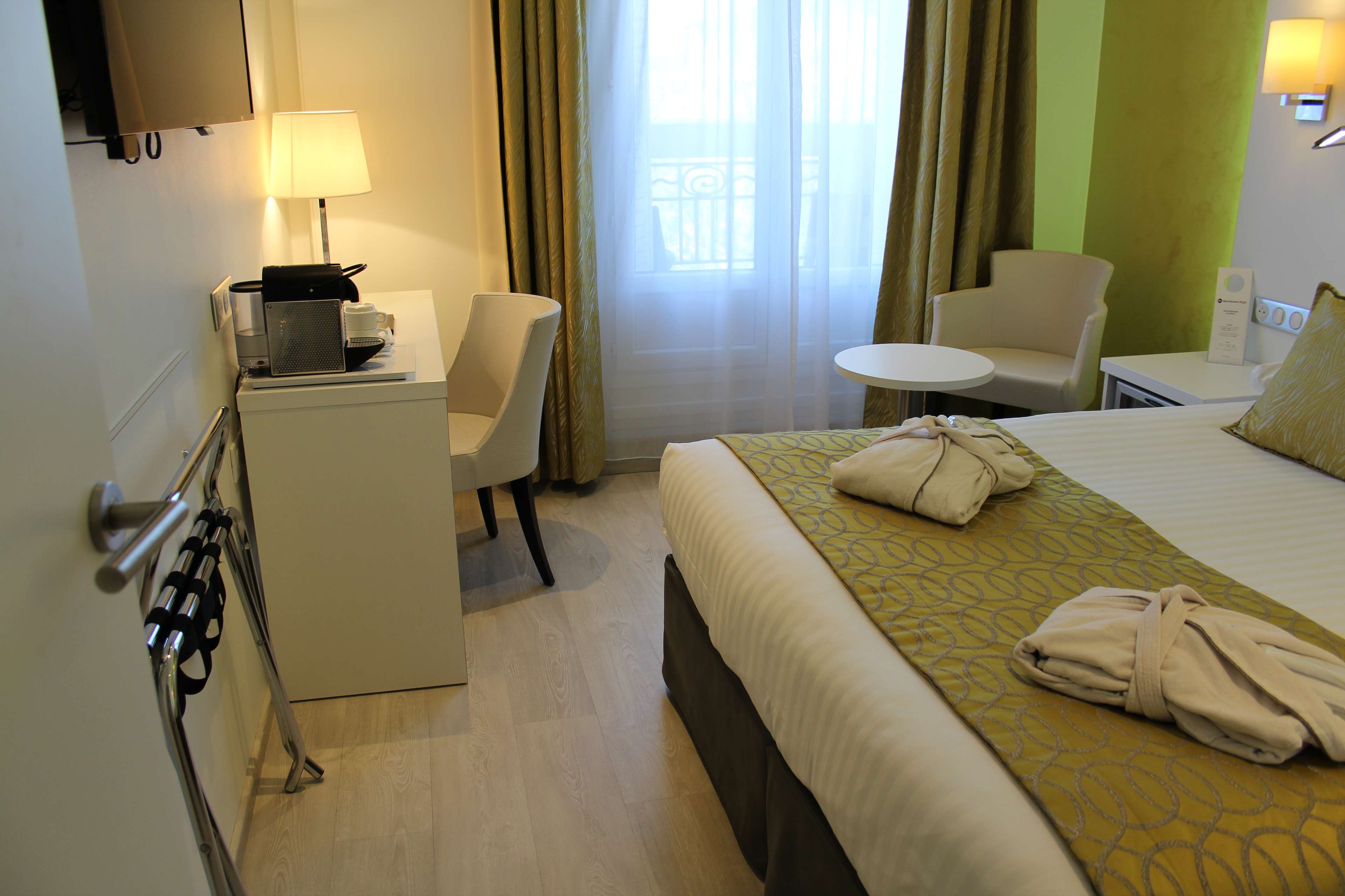 Best Western Plus Hotel Carlton