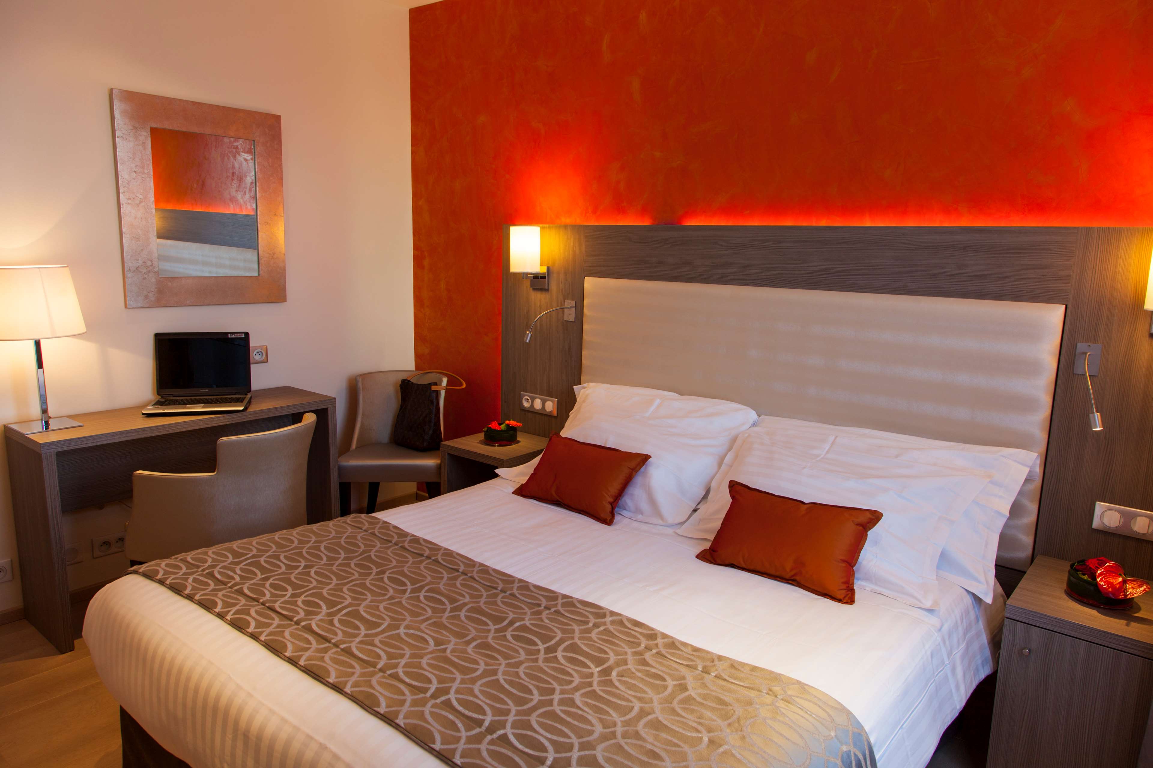 Best Western Plus Hotel Carlton