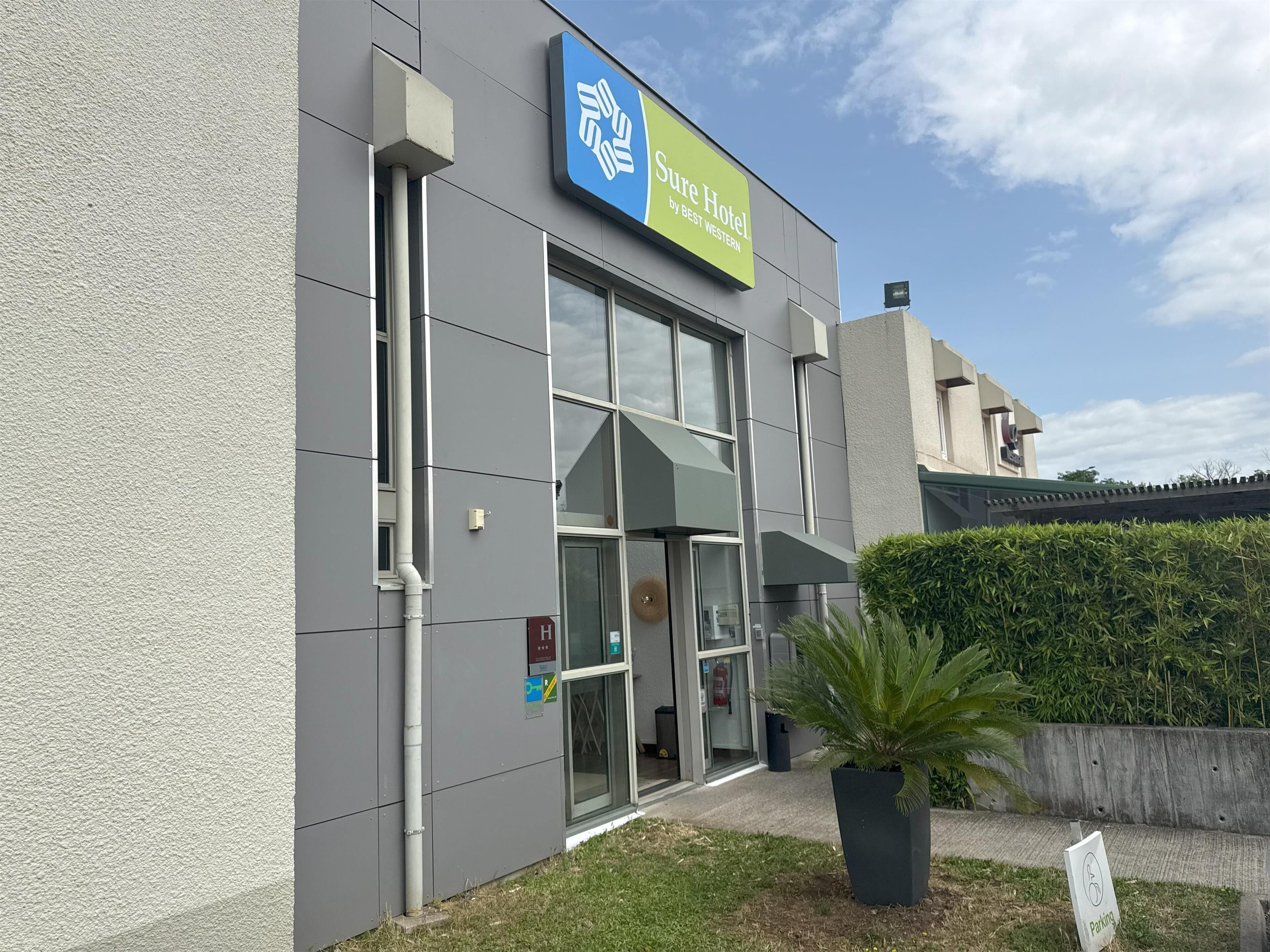 Sure Hotel by Best Western Valence Nord Sure Hotel by Best Western Valence Nord