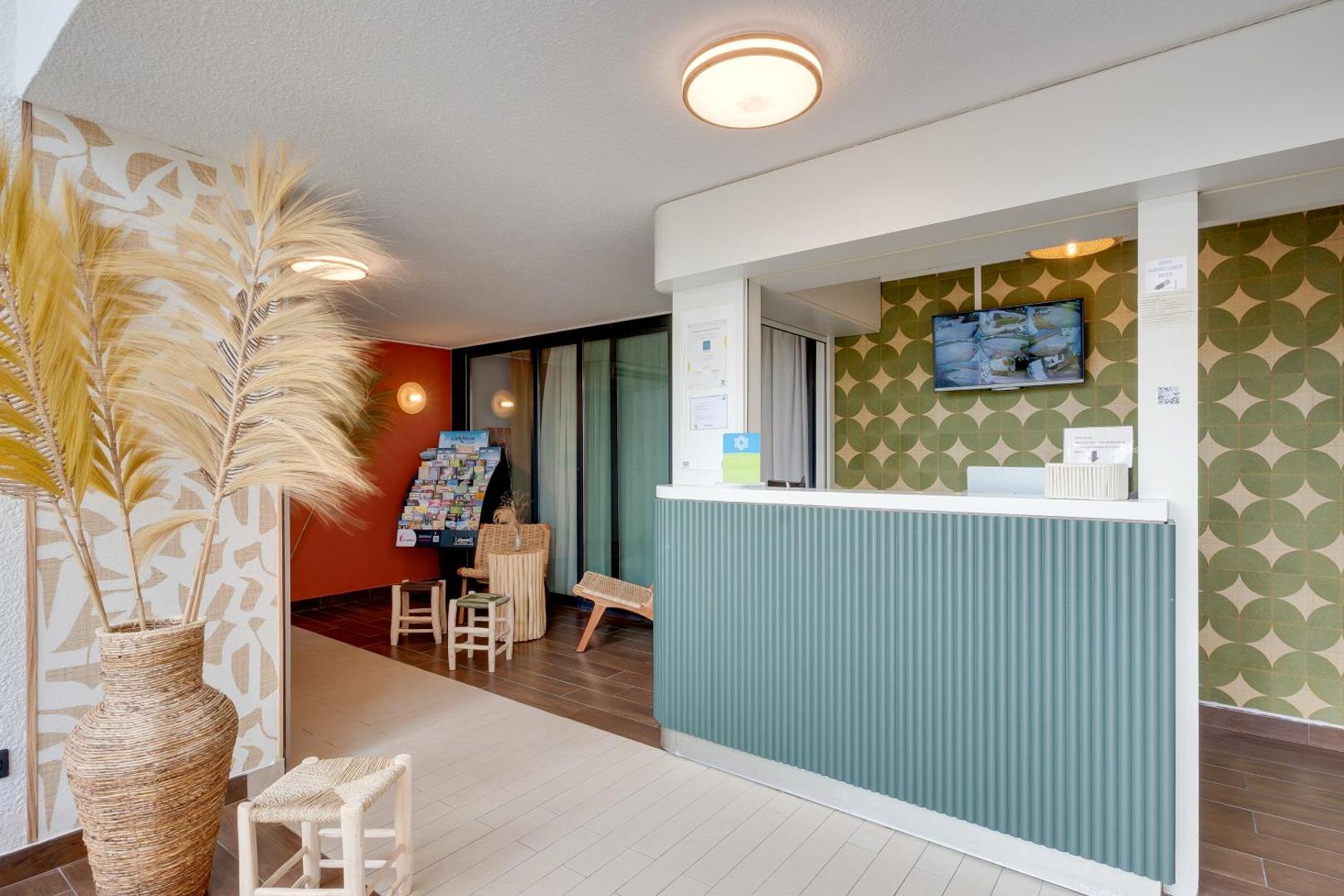 Sure Hotel by Best Western Valence Nord Sure Hotel by Best Western Valence Nord