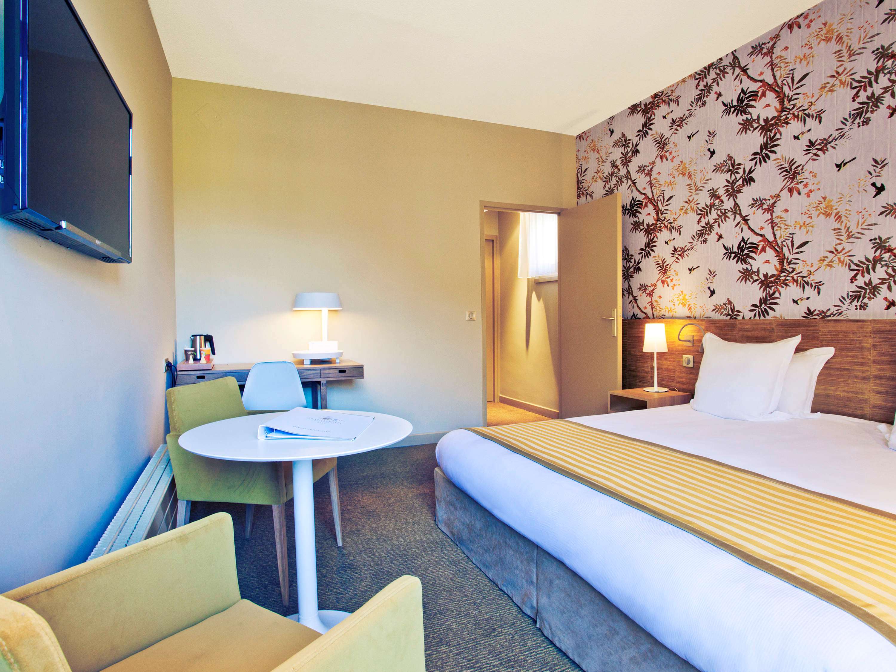 B&B HOME Brides-les-Bains Les 3 Vallees B&B HOME Brides-les-Bains Les 3 Vallees