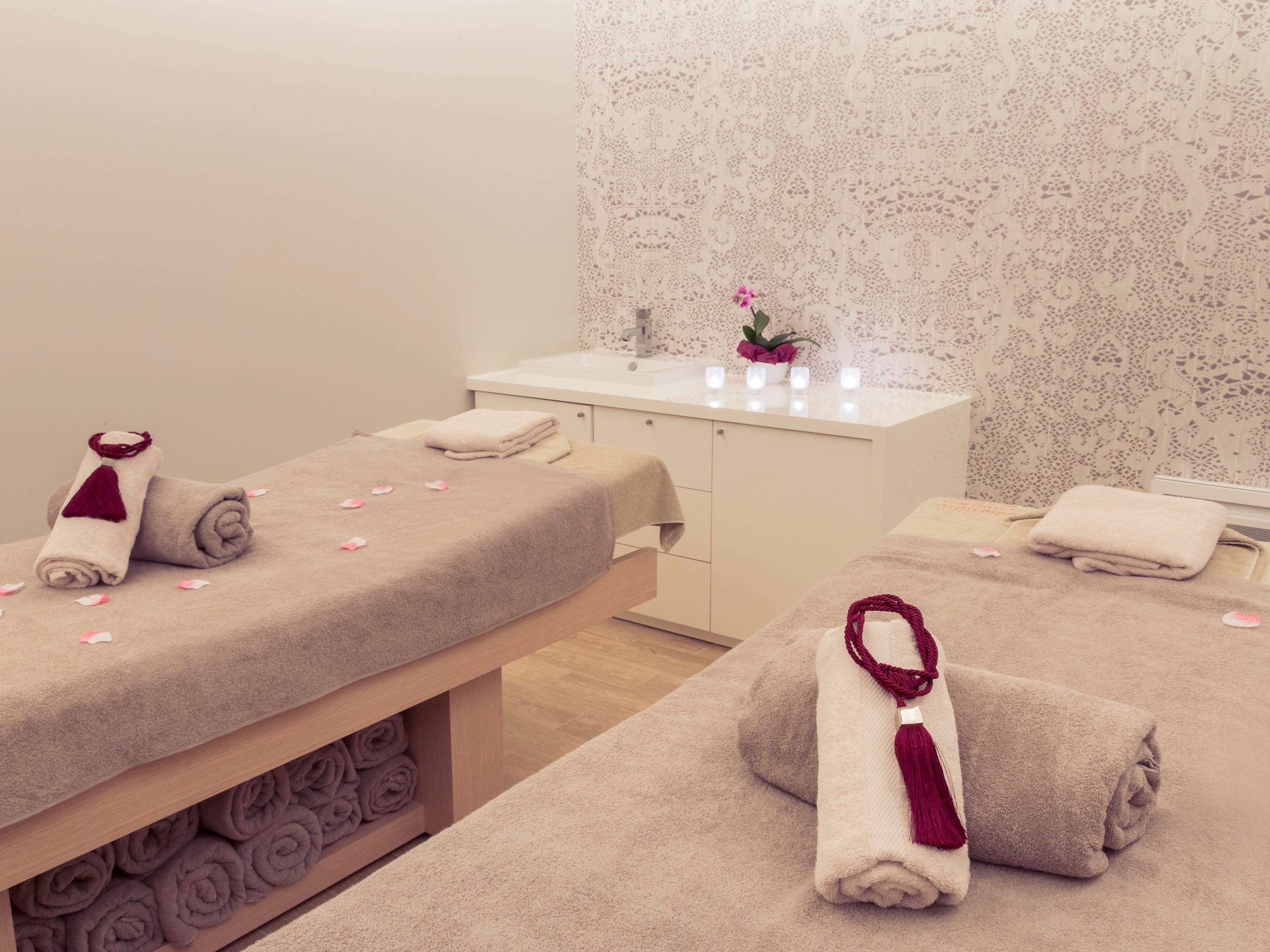 B&B HOME Brides-les-Bains Les 3 Vallees B&B HOME Brides-les-Bains Les 3 Vallees