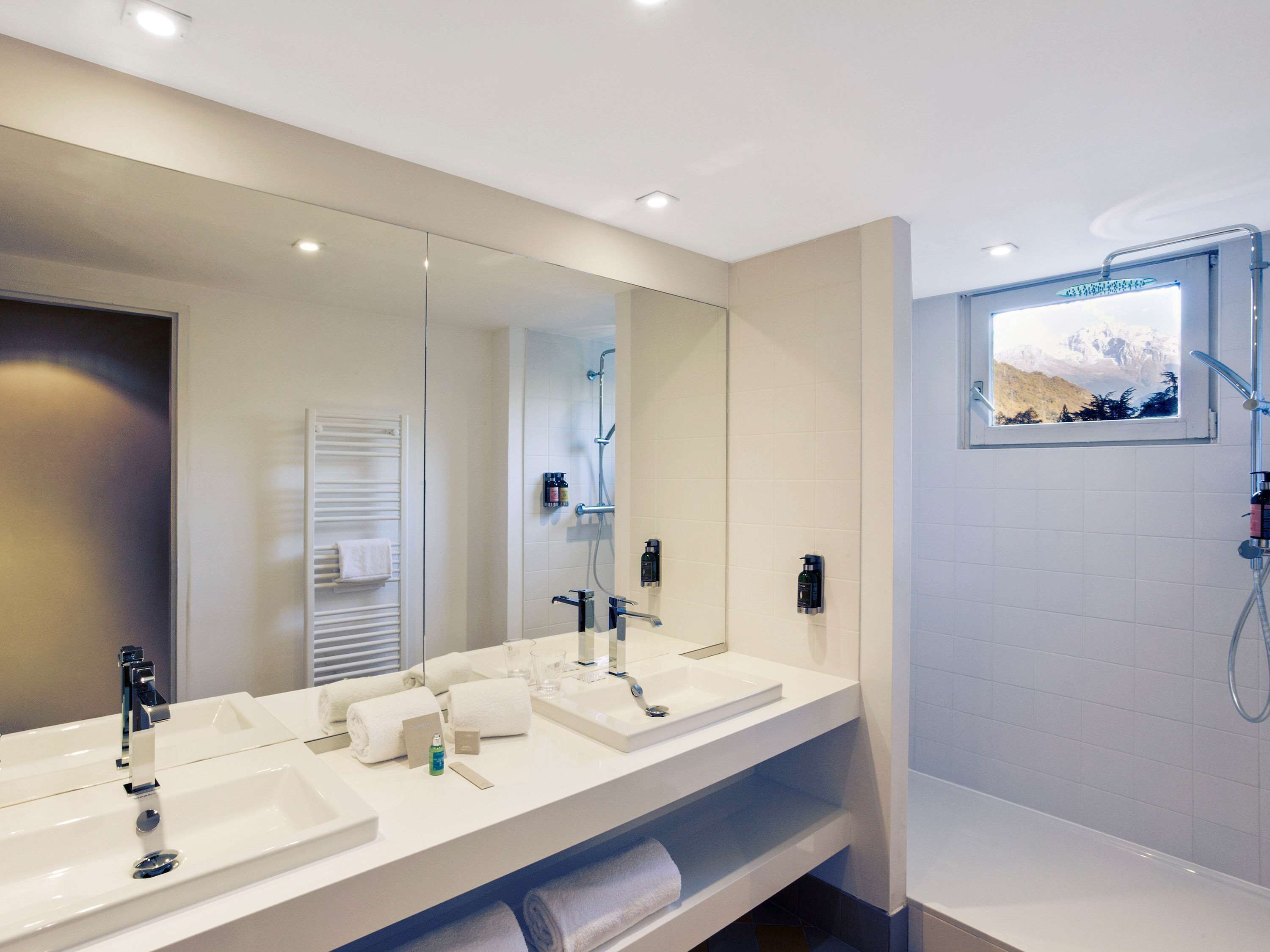 B&B HOME Brides-les-Bains Les 3 Vallees B&B HOME Brides-les-Bains Les 3 Vallees