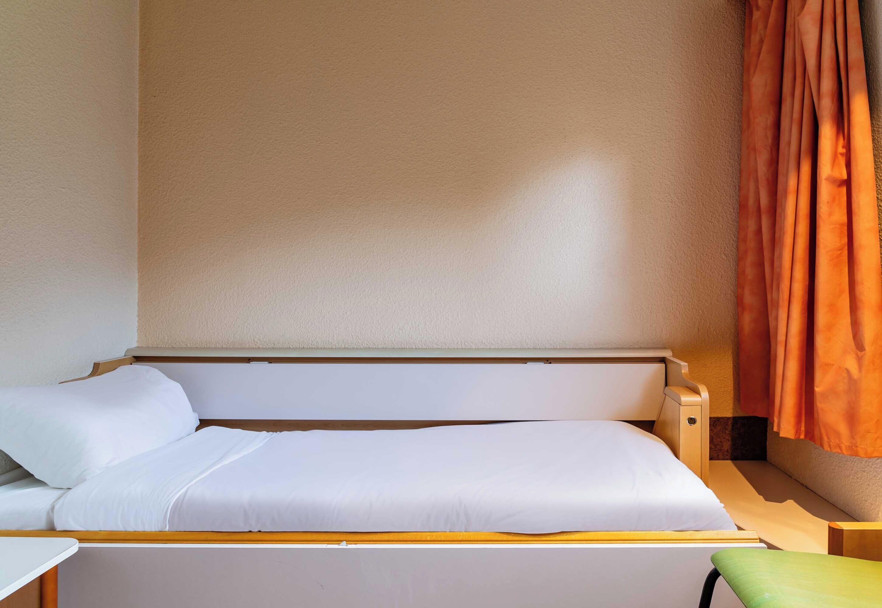 B&B HOTEL Grenoble Université B&B HOTEL Grenoble Université