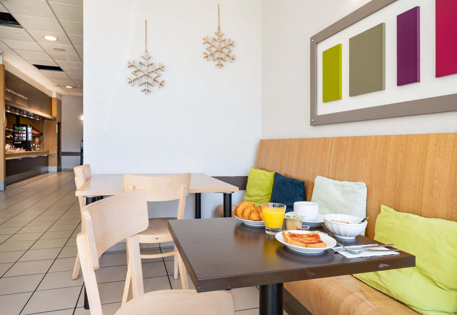 B&B Hôtel Grenoble Centre Alpexpo B&B Hôtel Grenoble Centre Alpexpo