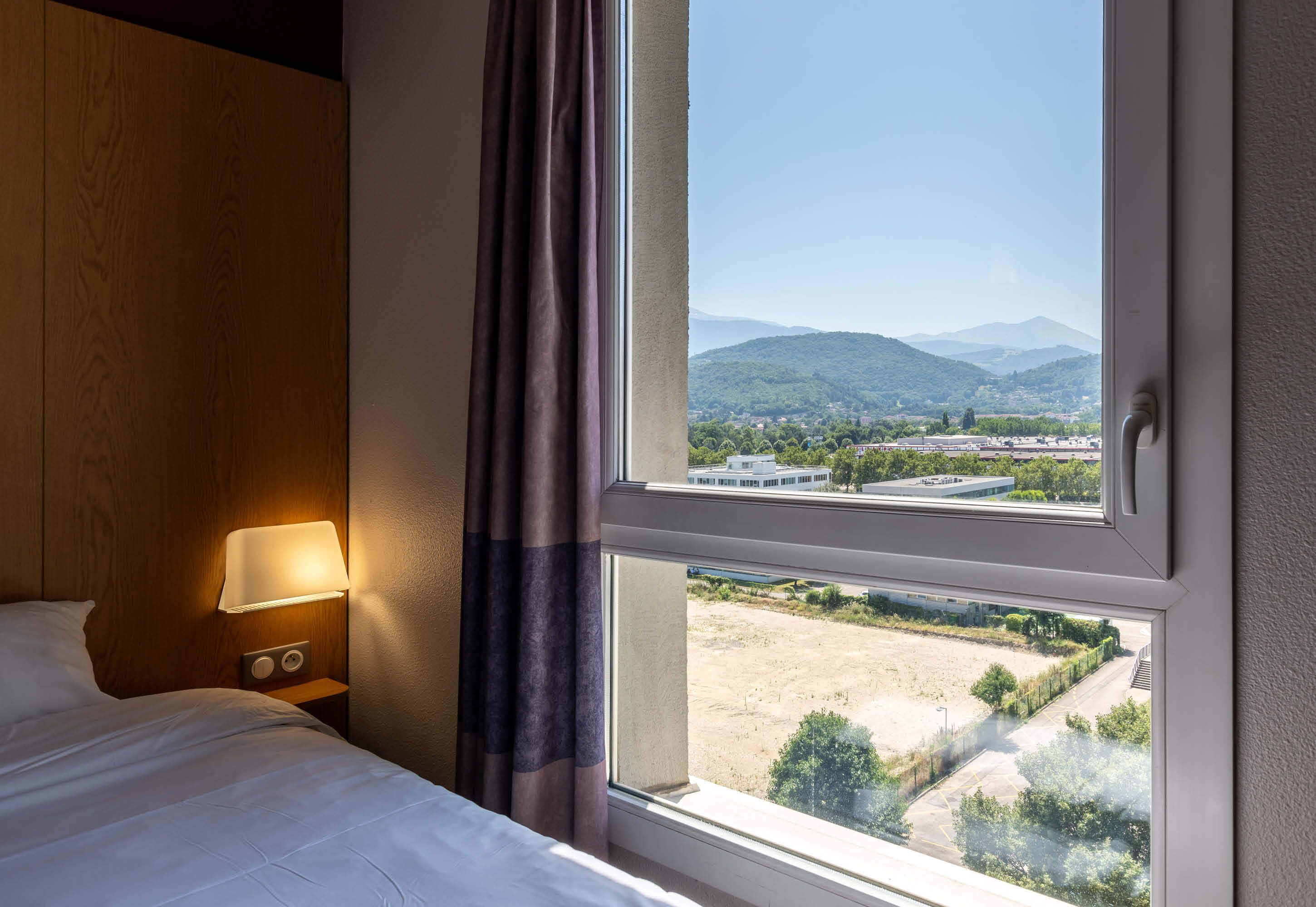 B&B Hôtel Grenoble Centre Alpexpo B&B Hôtel Grenoble Centre Alpexpo