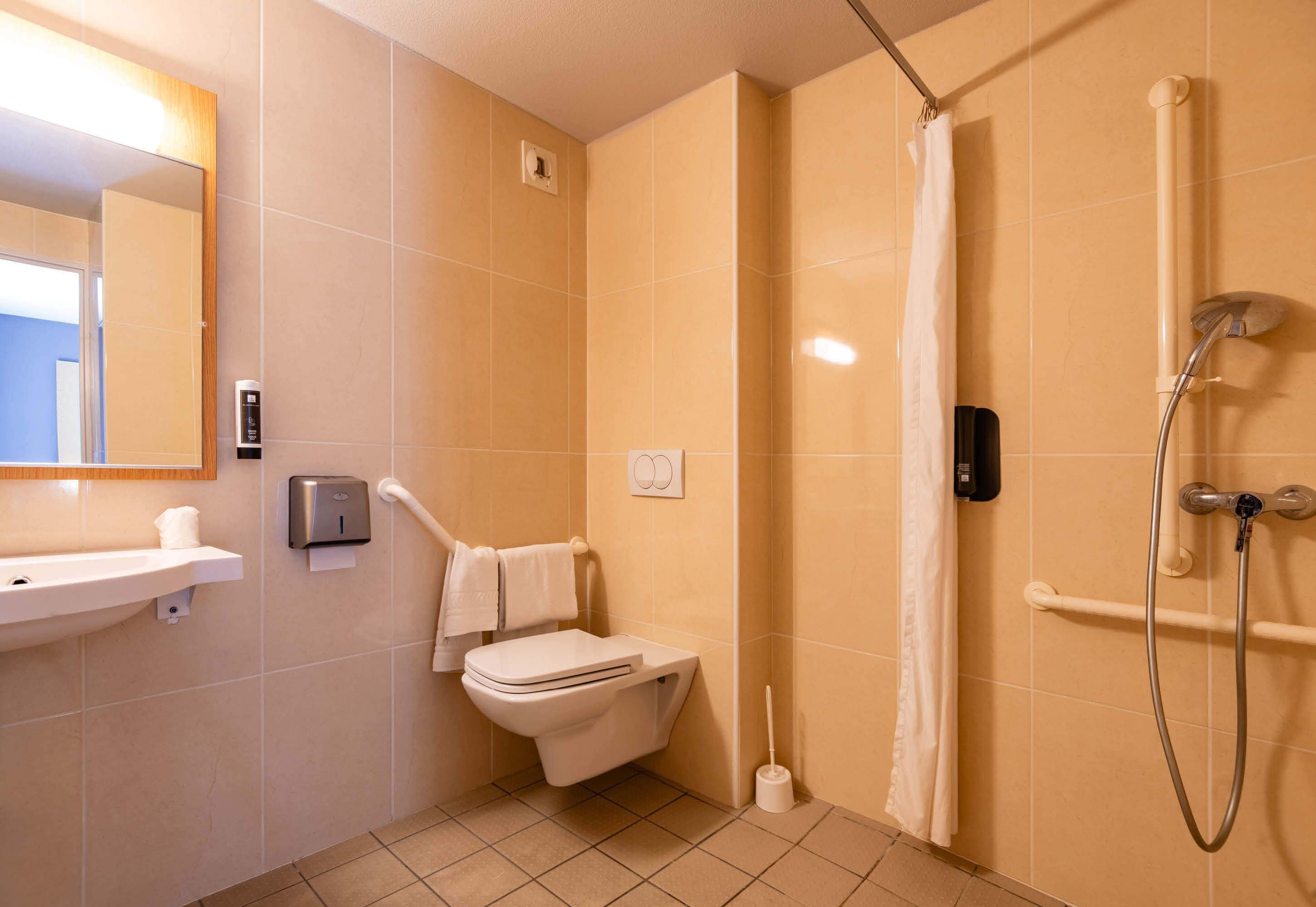 B&B Hôtel Grenoble Centre Alpexpo B&B Hôtel Grenoble Centre Alpexpo