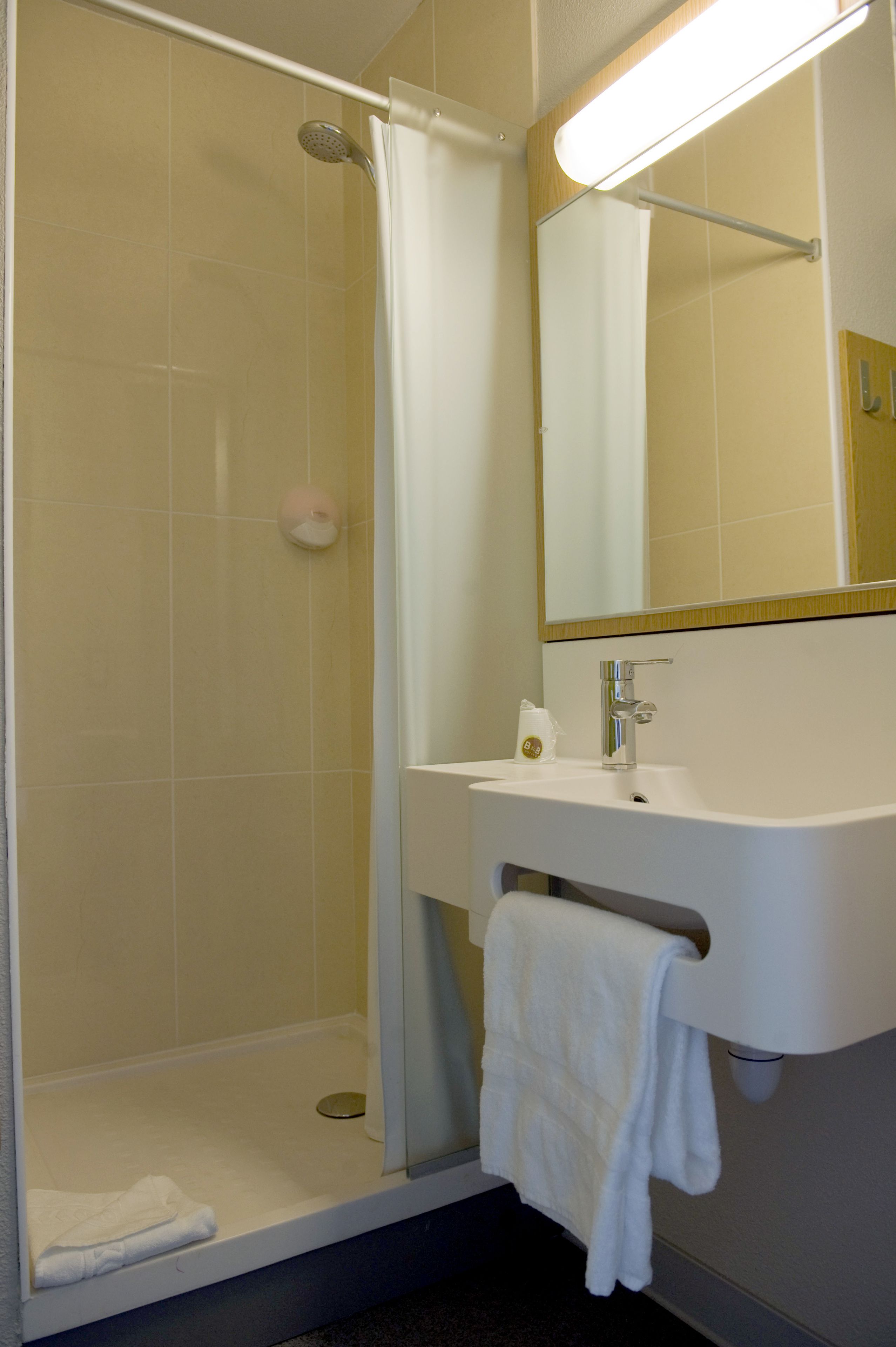 B&B Hôtel Grenoble Centre Alpexpo B&B Hôtel Grenoble Centre Alpexpo