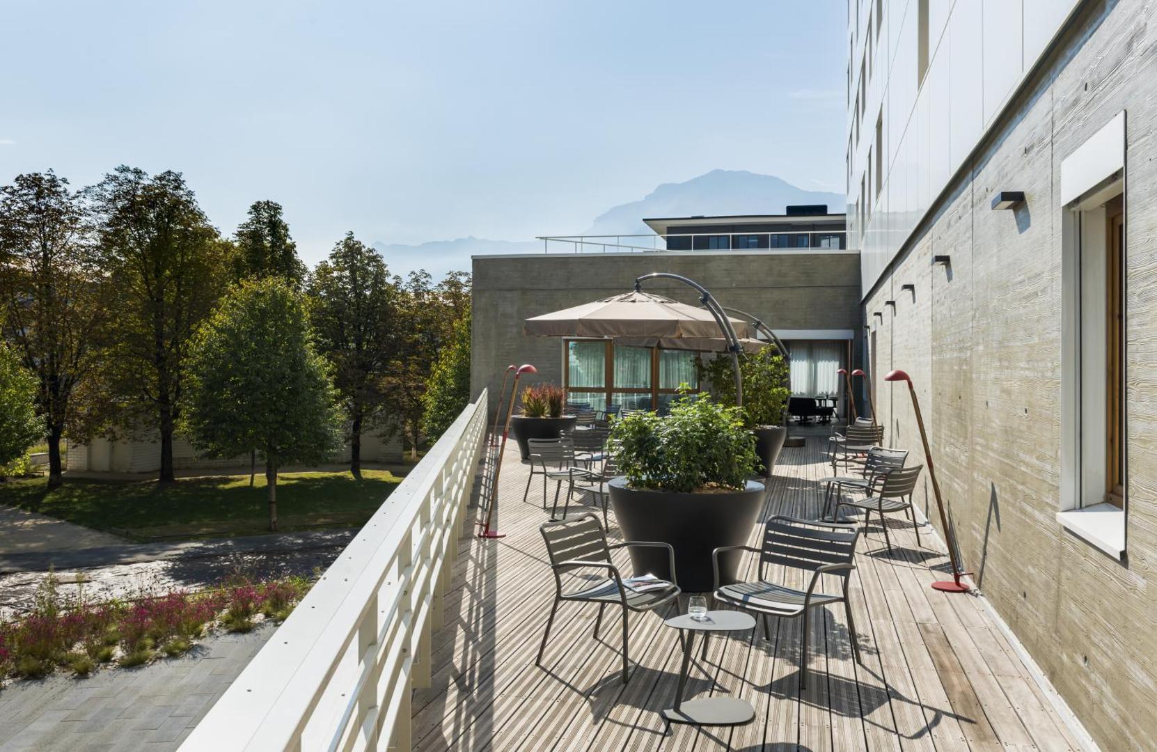 OKKO Hotels Grenoble Jardin Hoche OKKO Hotels Grenoble Jardin Hoche