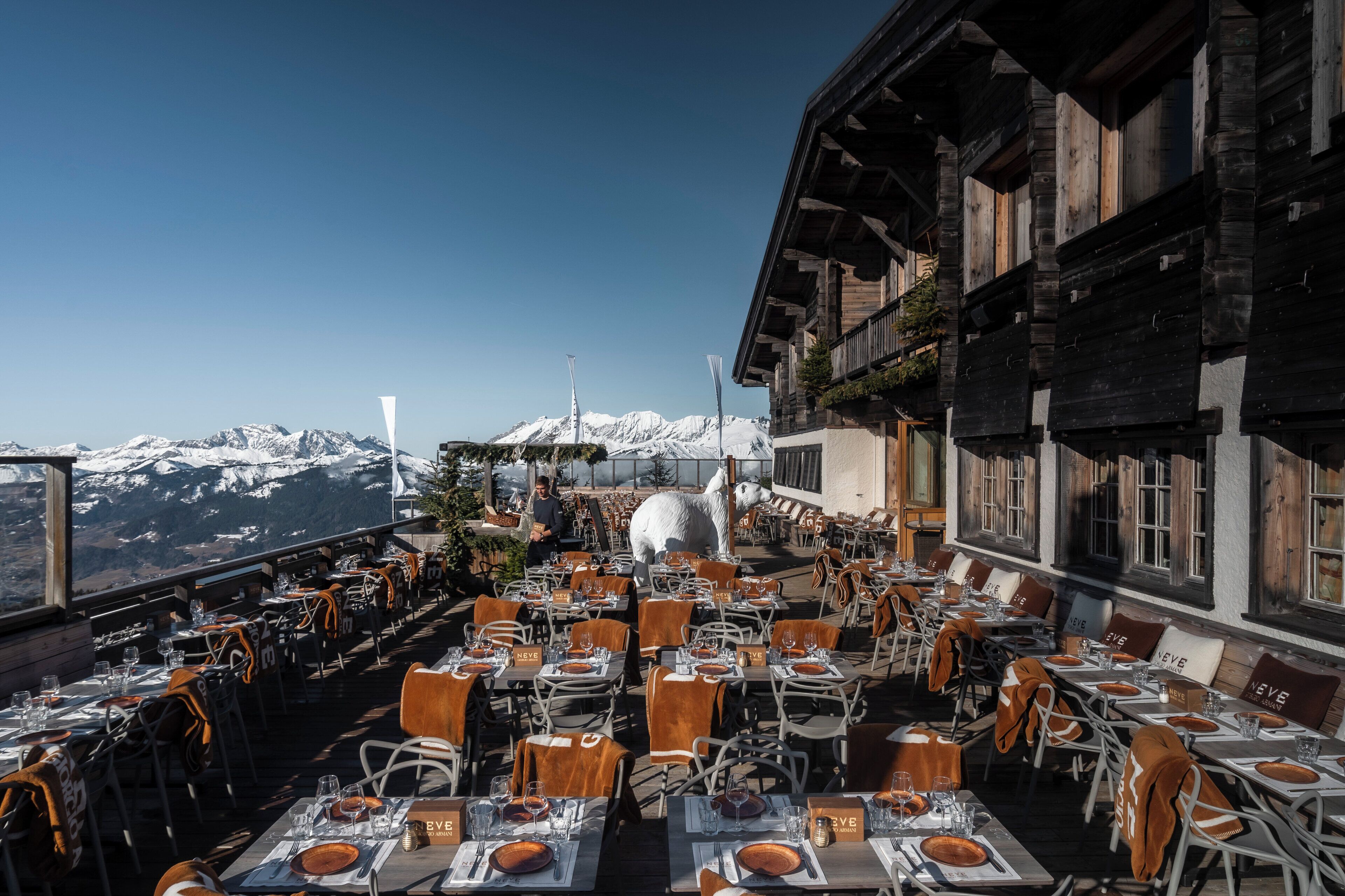 Four Seasons Hotel Megeve Four Seasons Hotel Megeve