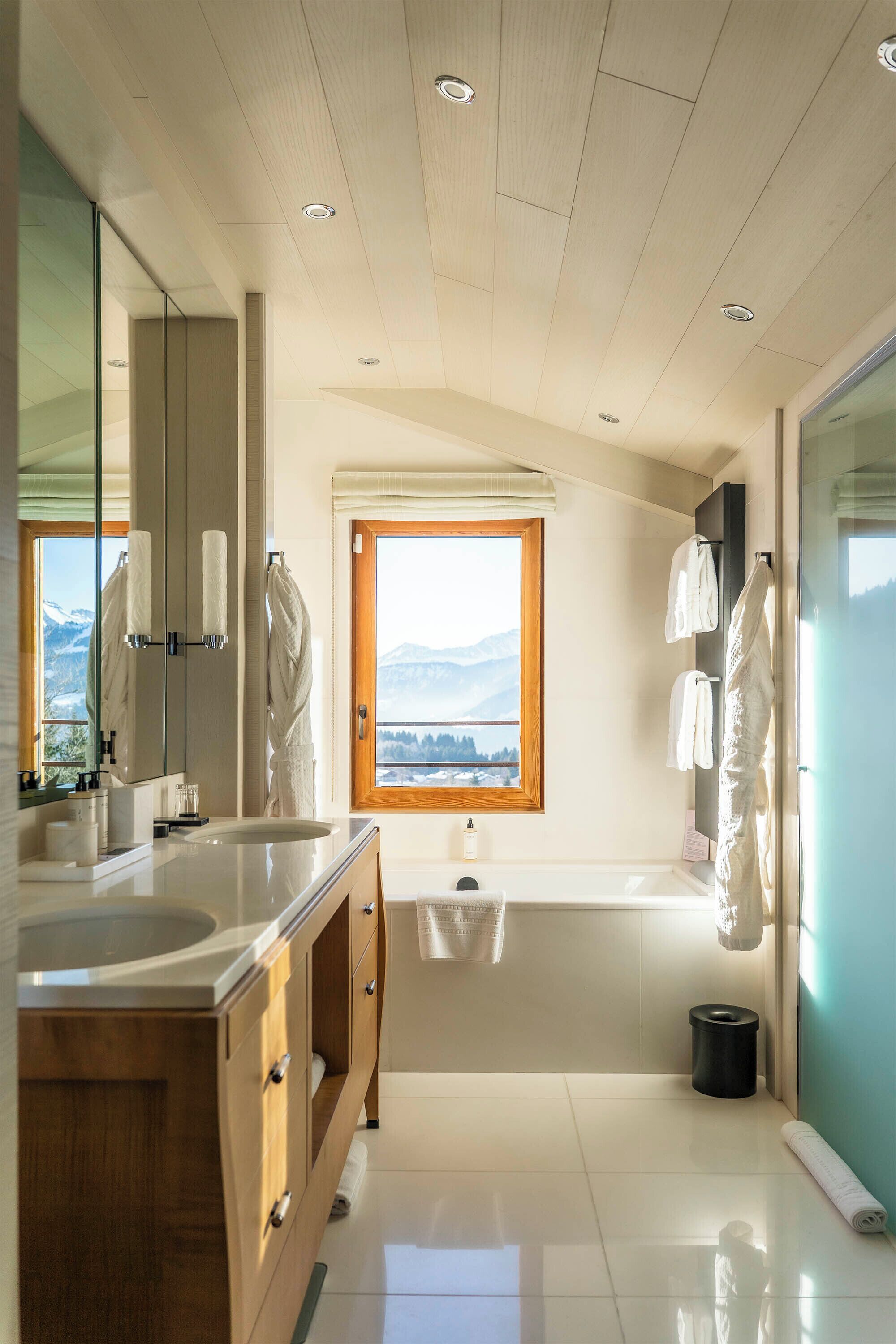 Four Seasons Hotel Megeve Four Seasons Hotel Megeve