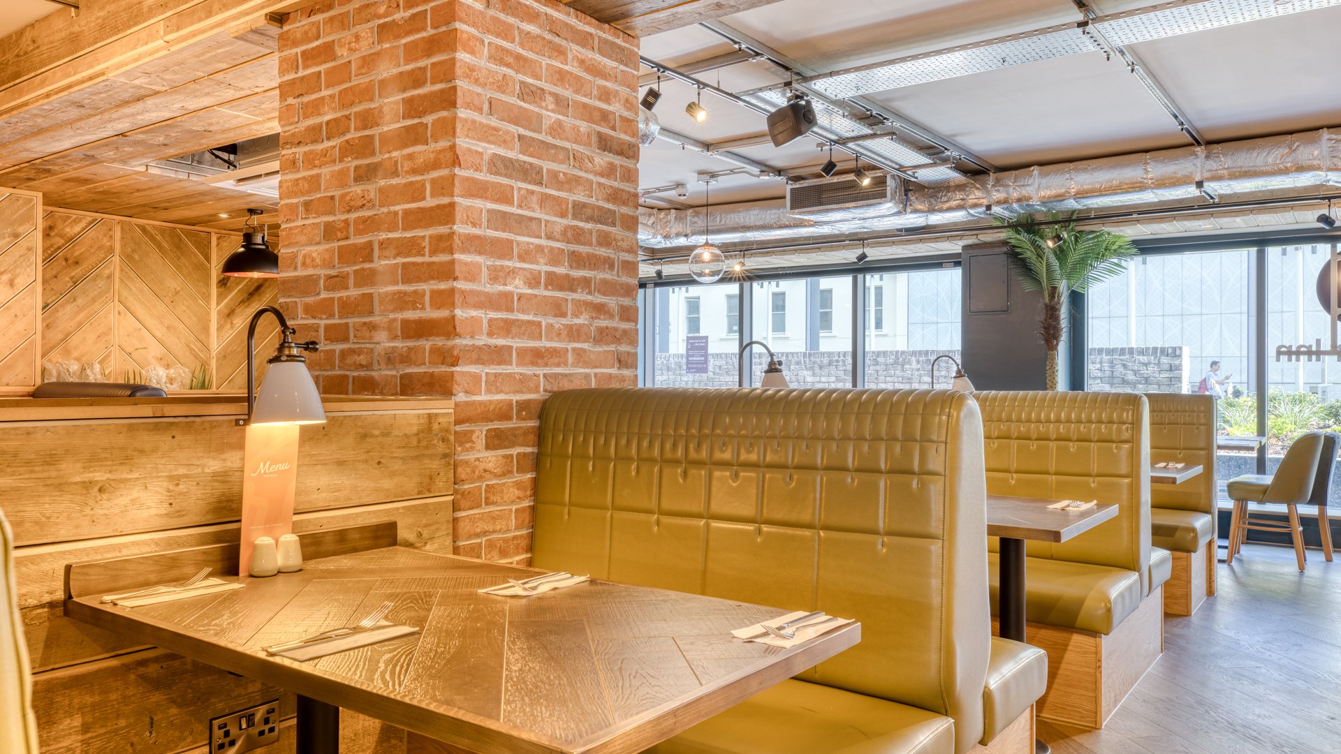 Premier Inn London Paddington (Paddington Station) Hotel