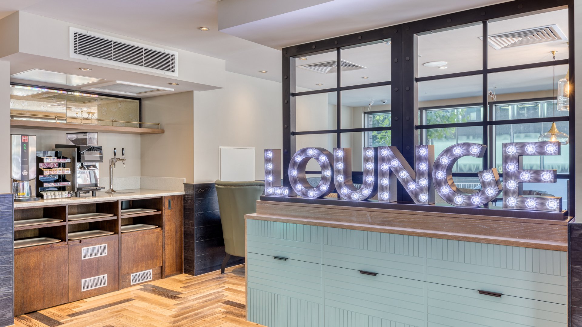 Premier Inn London Paddington (Paddington Station) Hotel