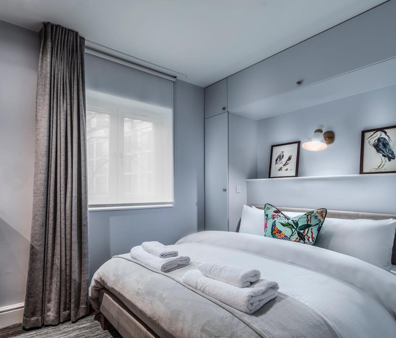 The Knaresborough by Aura Collection