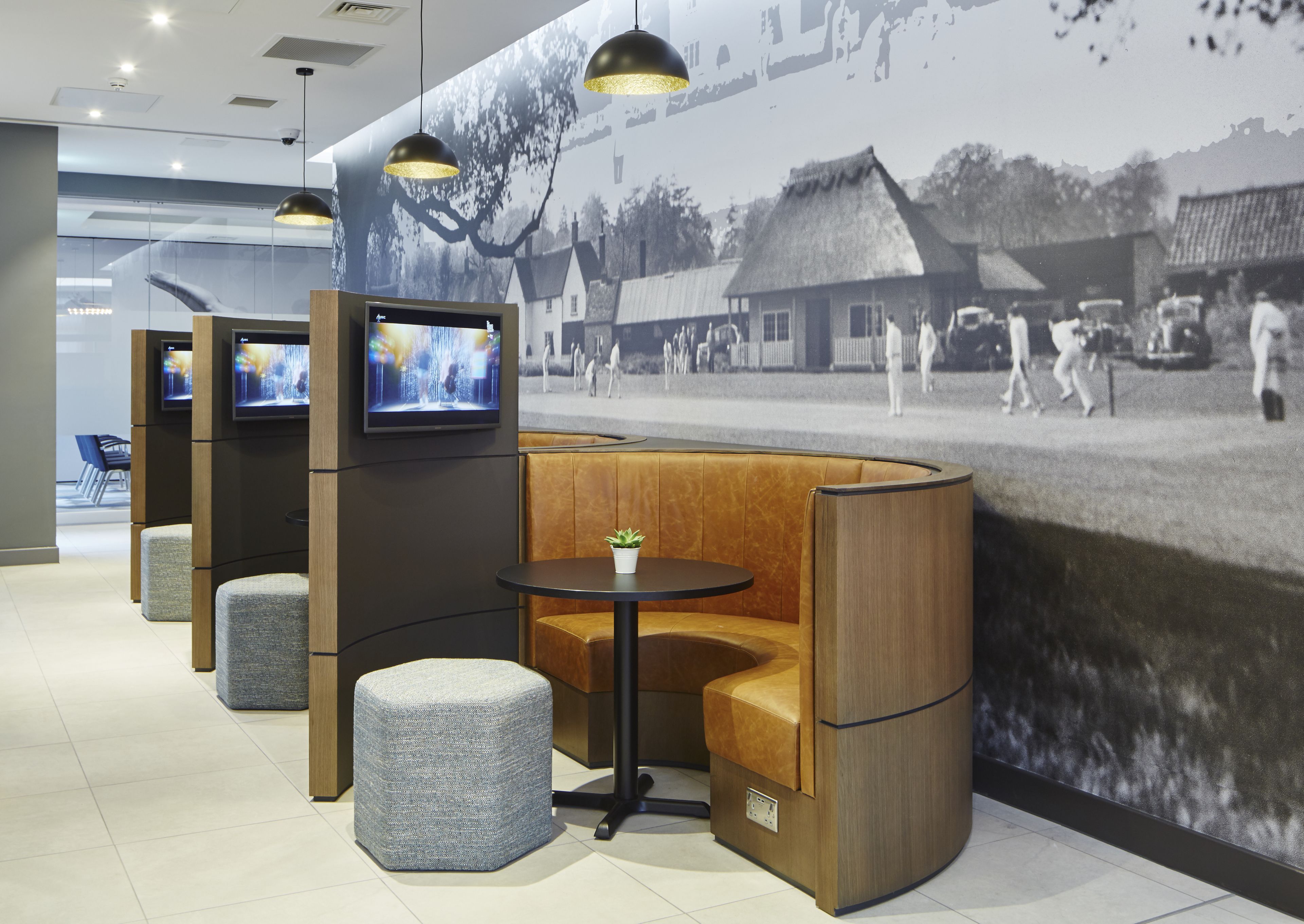 Courtyard by Marriott Oxford South