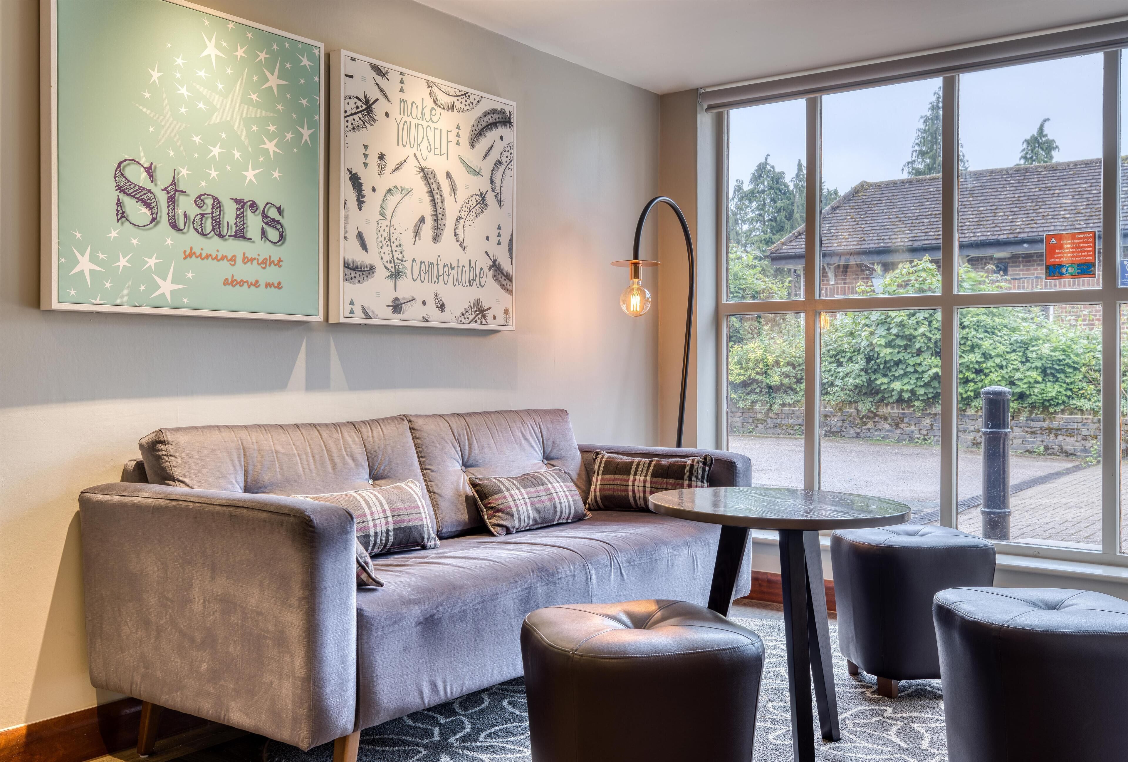 Premier Inn Gatwick Airport South London Road